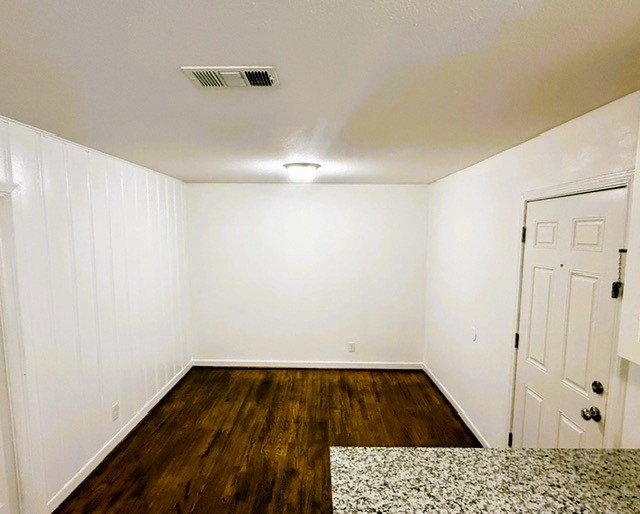 7406 Janak Drive Property Photo 4