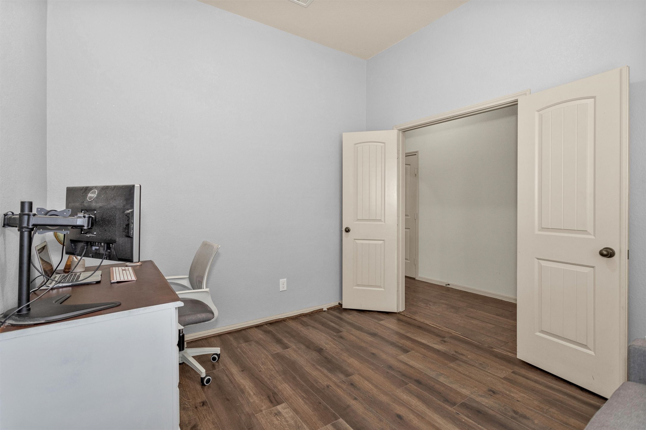 9934 Sterling Place Drive Property Photo 10