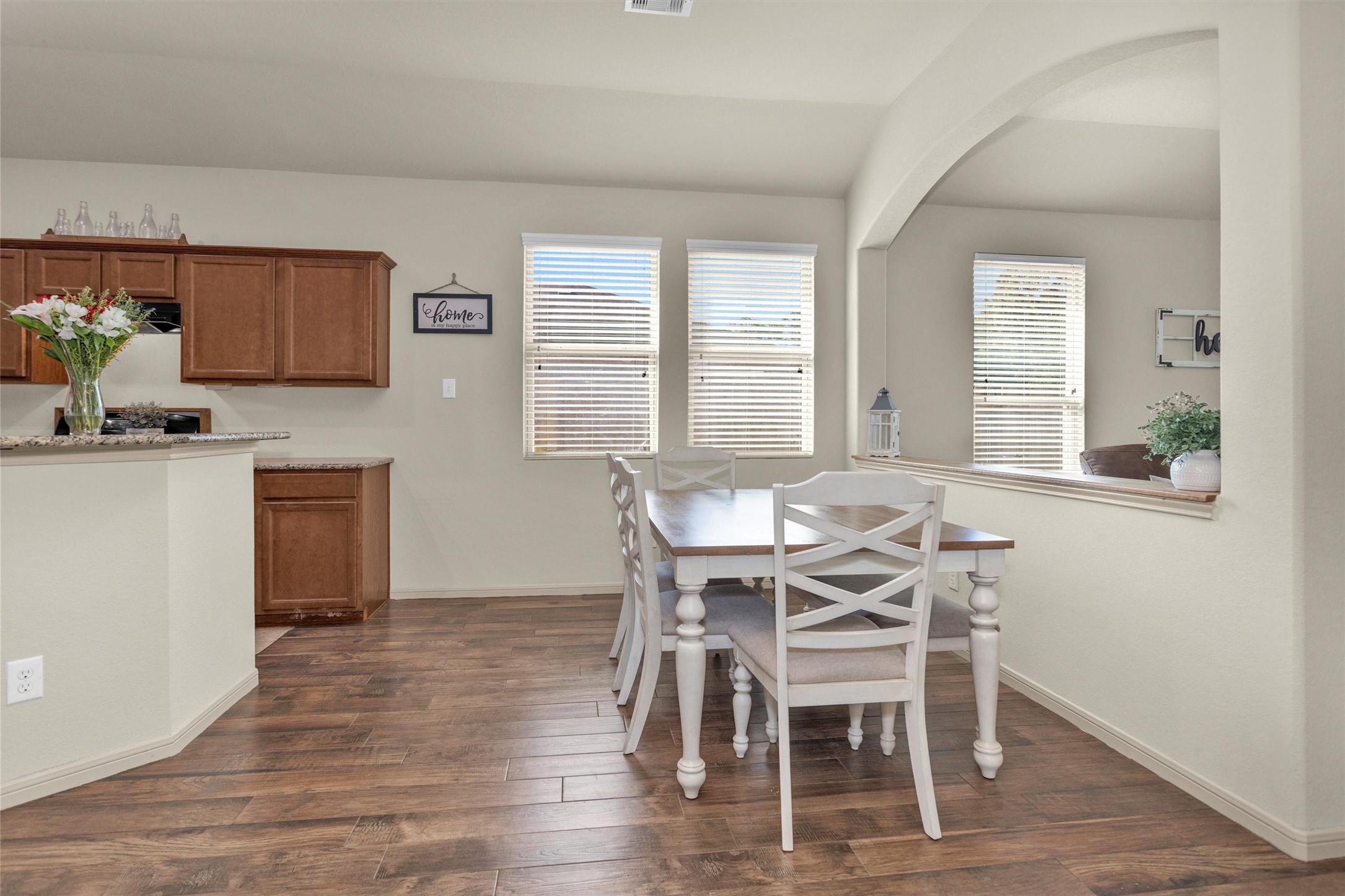 9934 Sterling Place Drive Property Photo 12