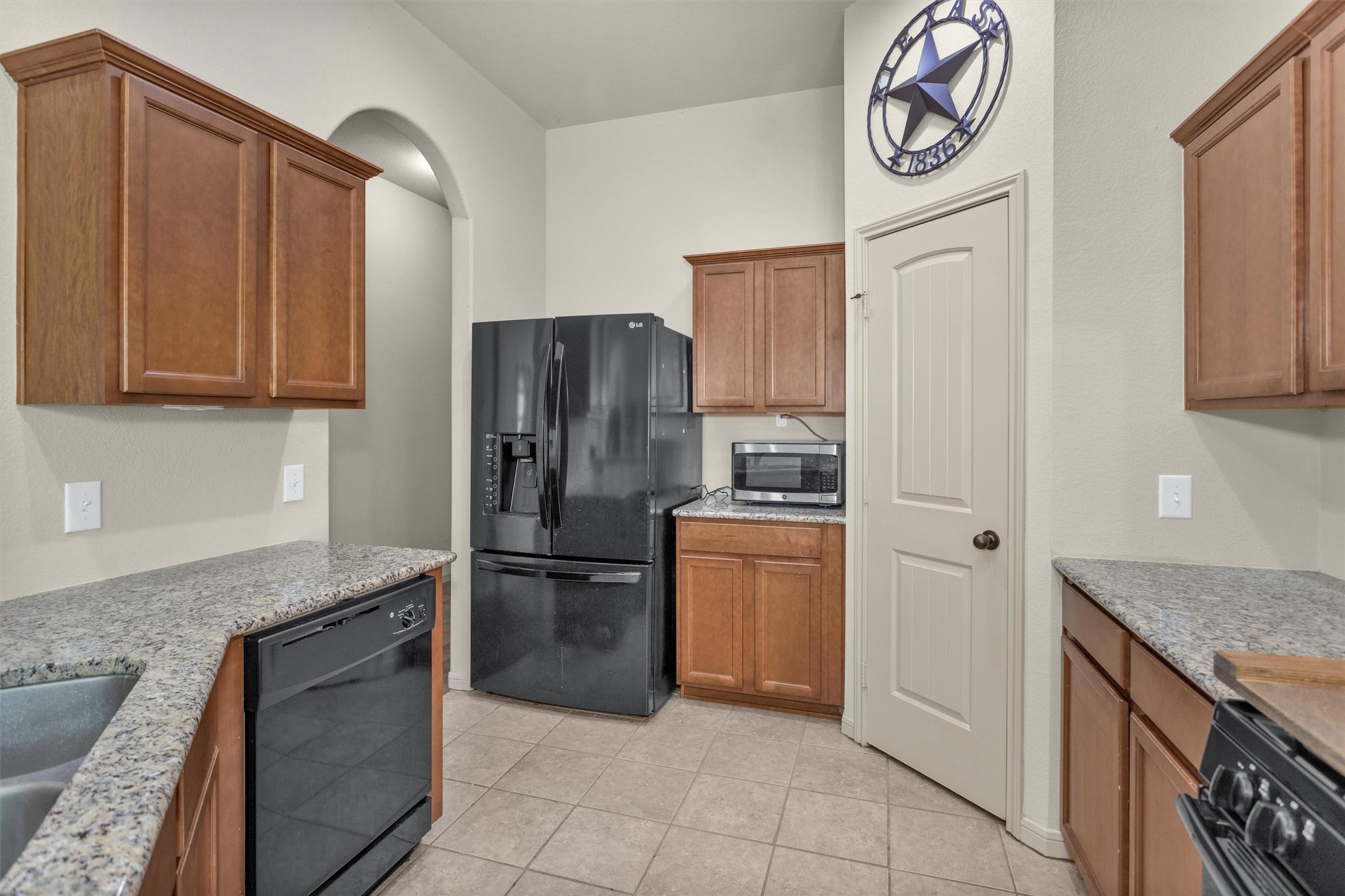 9934 Sterling Place Drive Property Photo 14