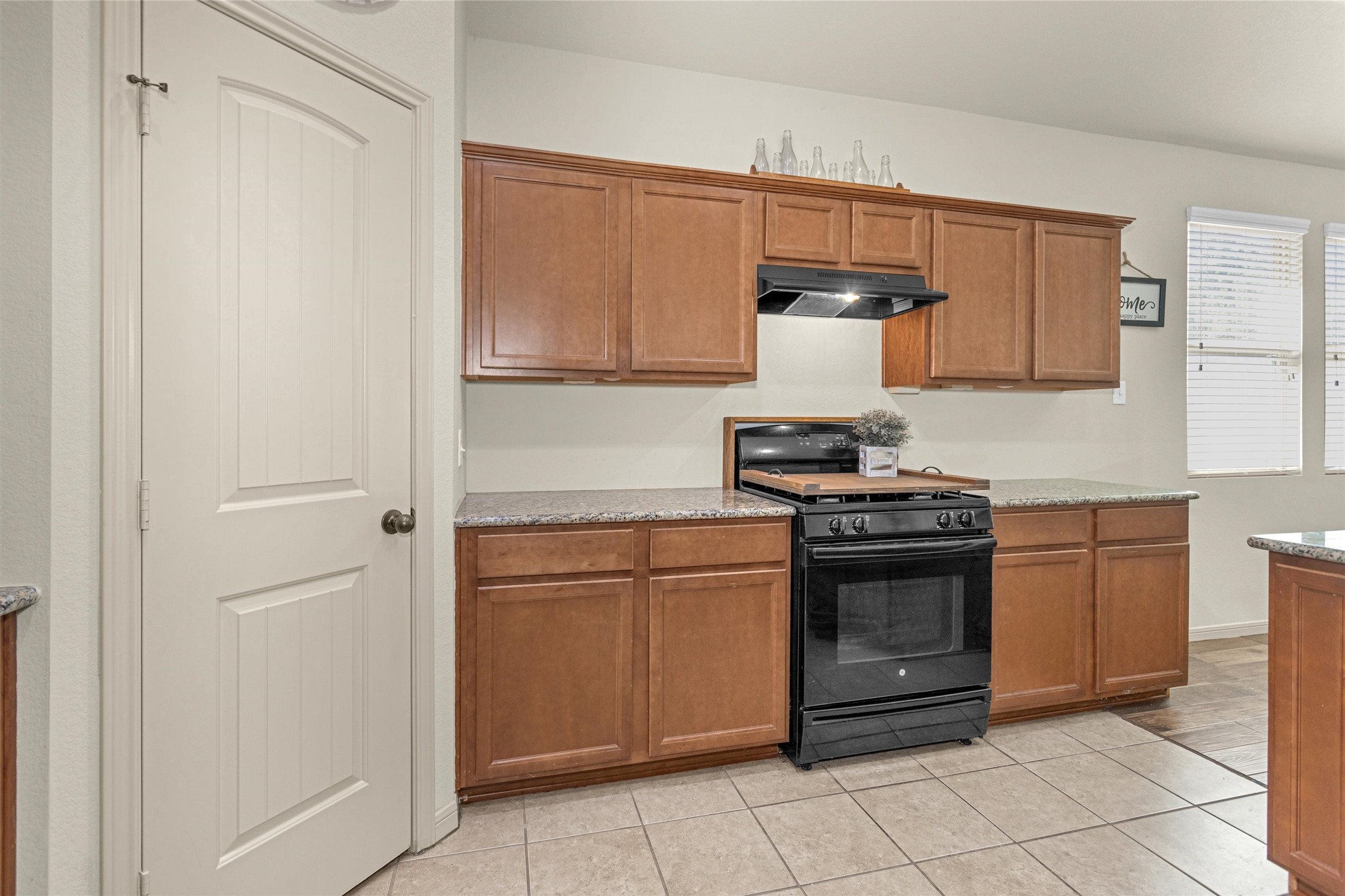 9934 Sterling Place Drive Property Photo 16