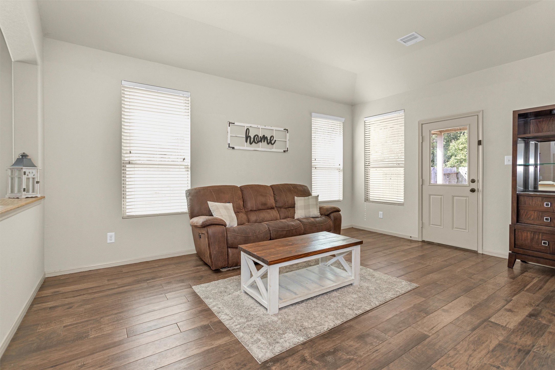 9934 Sterling Place Drive Property Photo 19