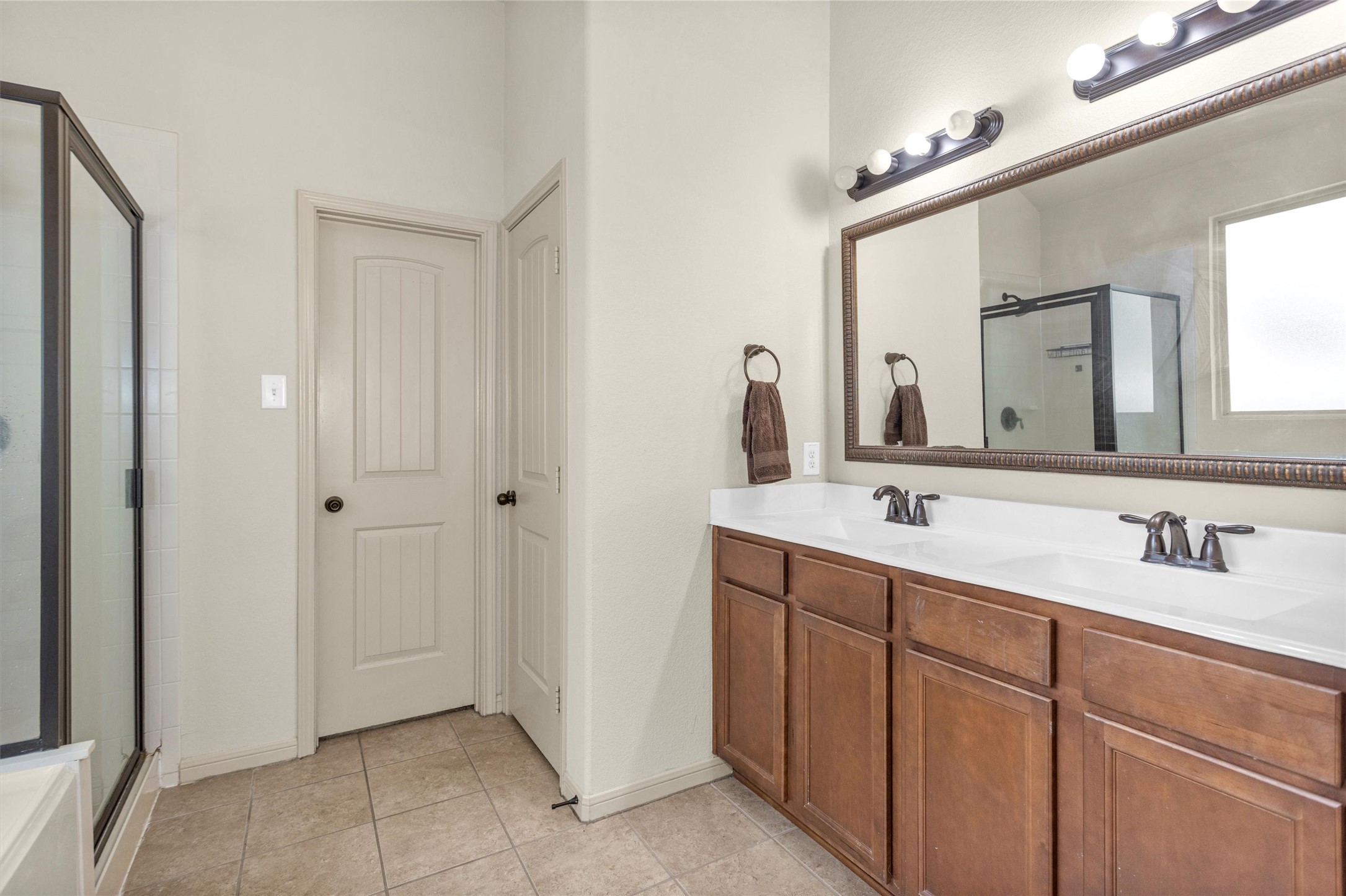 9934 Sterling Place Drive Property Photo 28