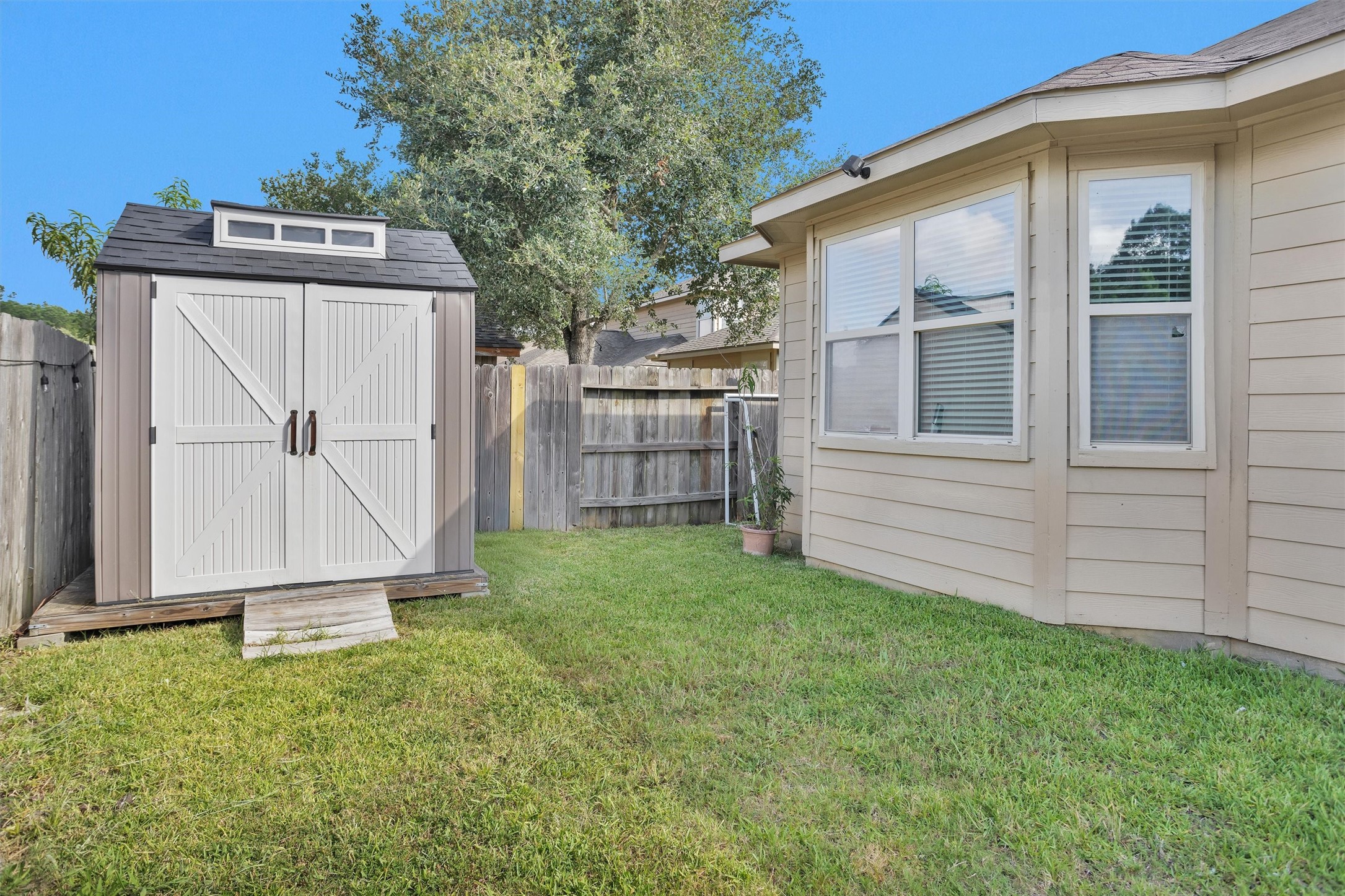 9934 Sterling Place Drive Property Photo 46