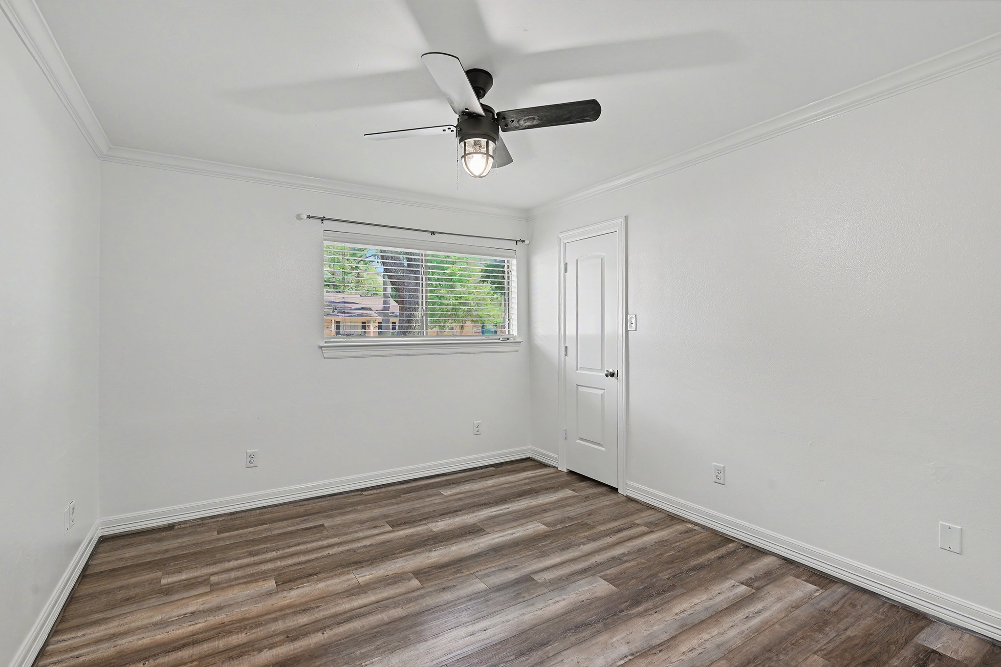 6007 Portal Drive Property Photo 19