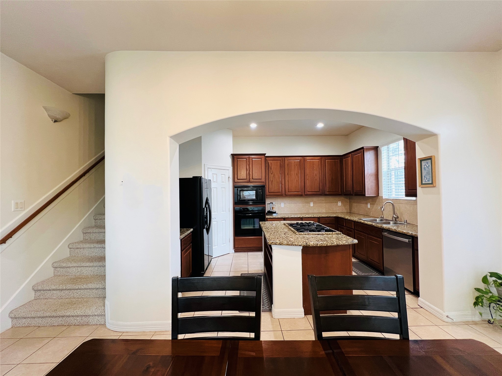 8018 Stoneyway Drive Property Photo 11