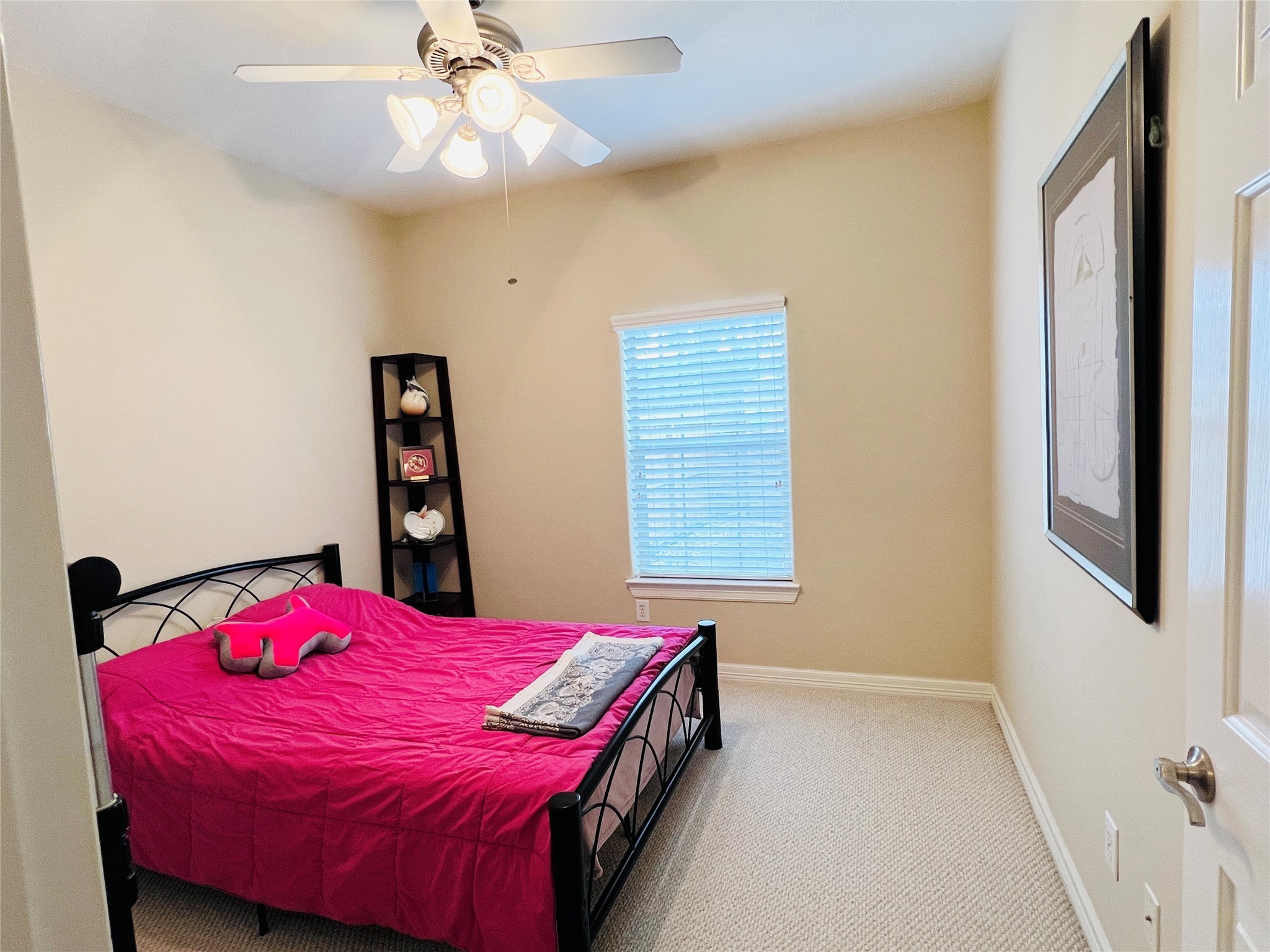 8018 Stoneyway Drive Property Photo 18