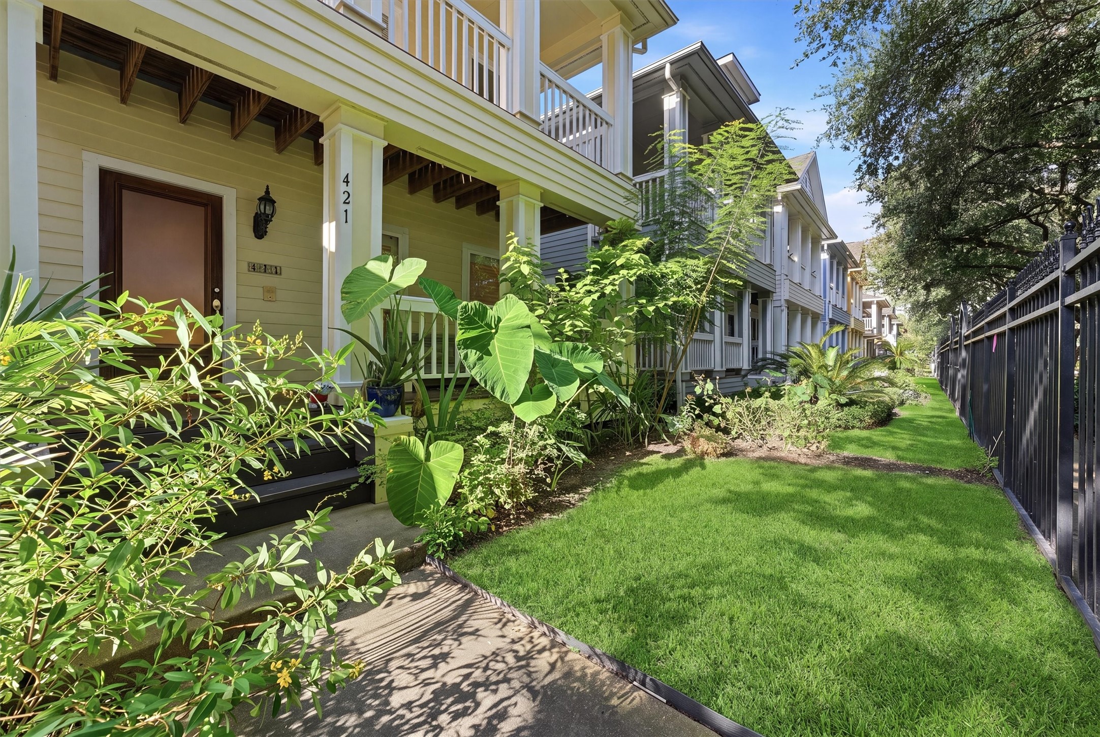 421 Westmoreland Street Property Photo 3
