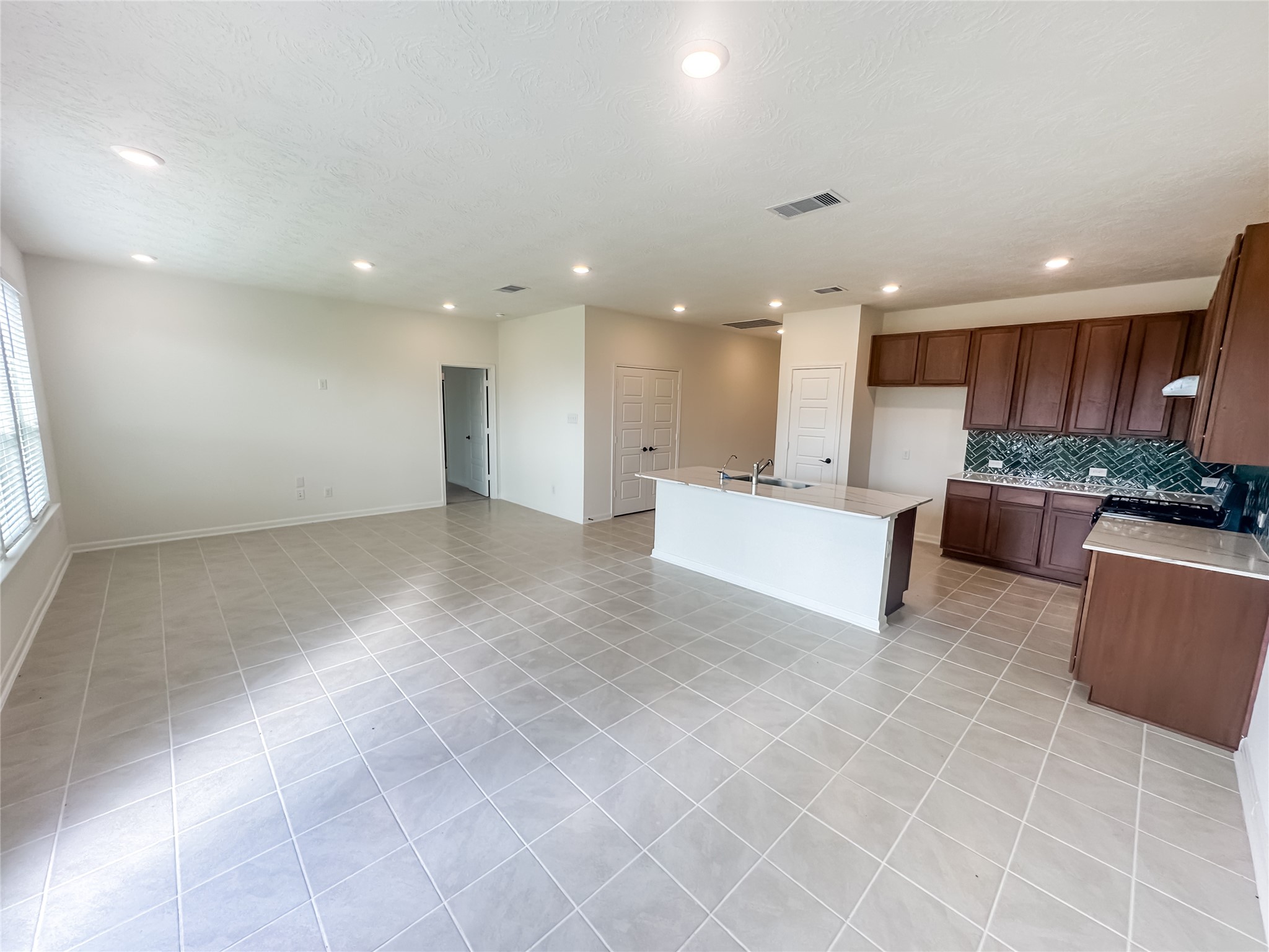 2012 Rebel Way Property Photo 2