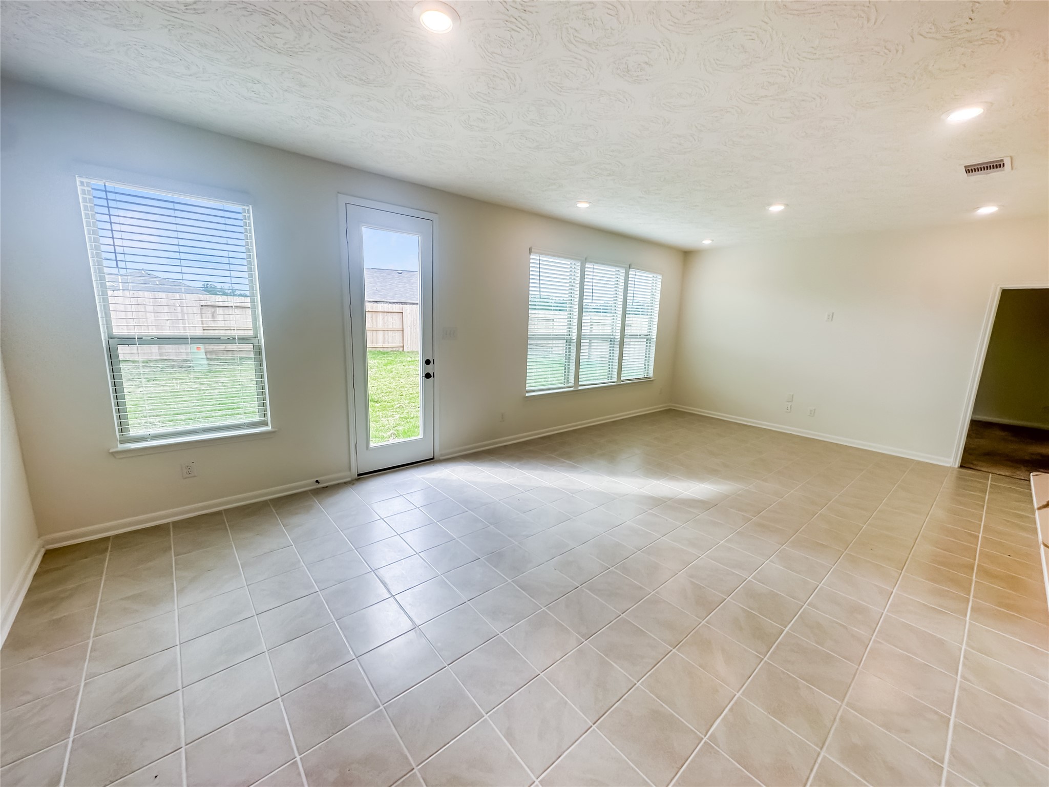 2012 Rebel Way Property Photo 3