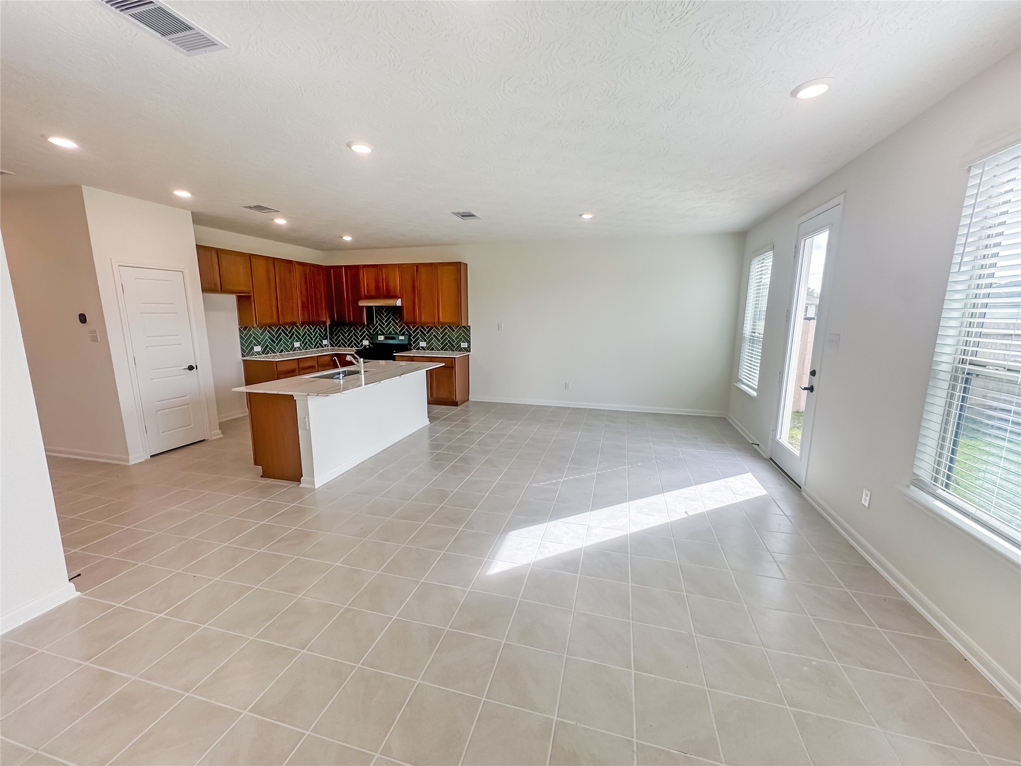 2012 Rebel Way Property Photo 4