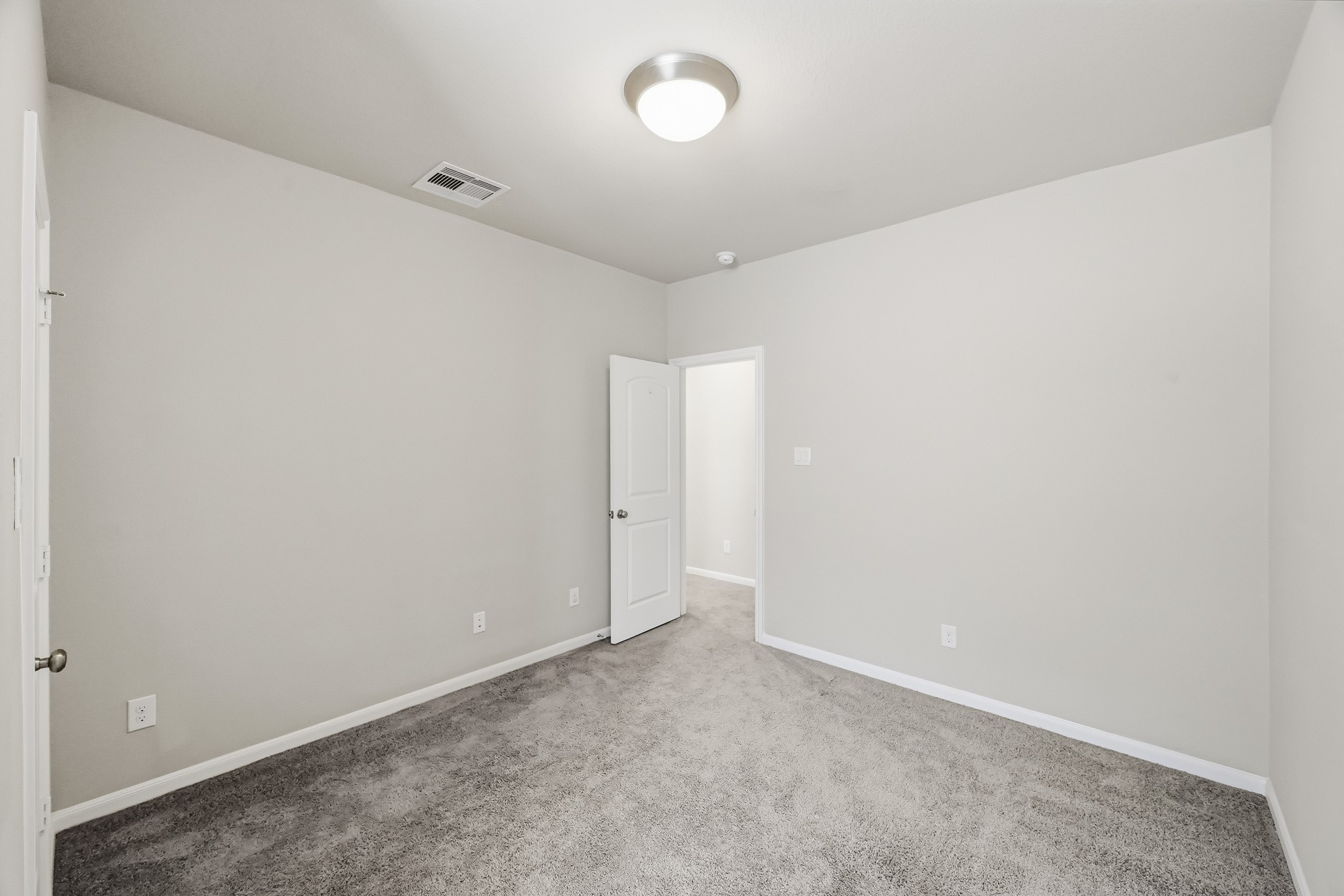 8718 Laurel Crest Drive Property Photo 31