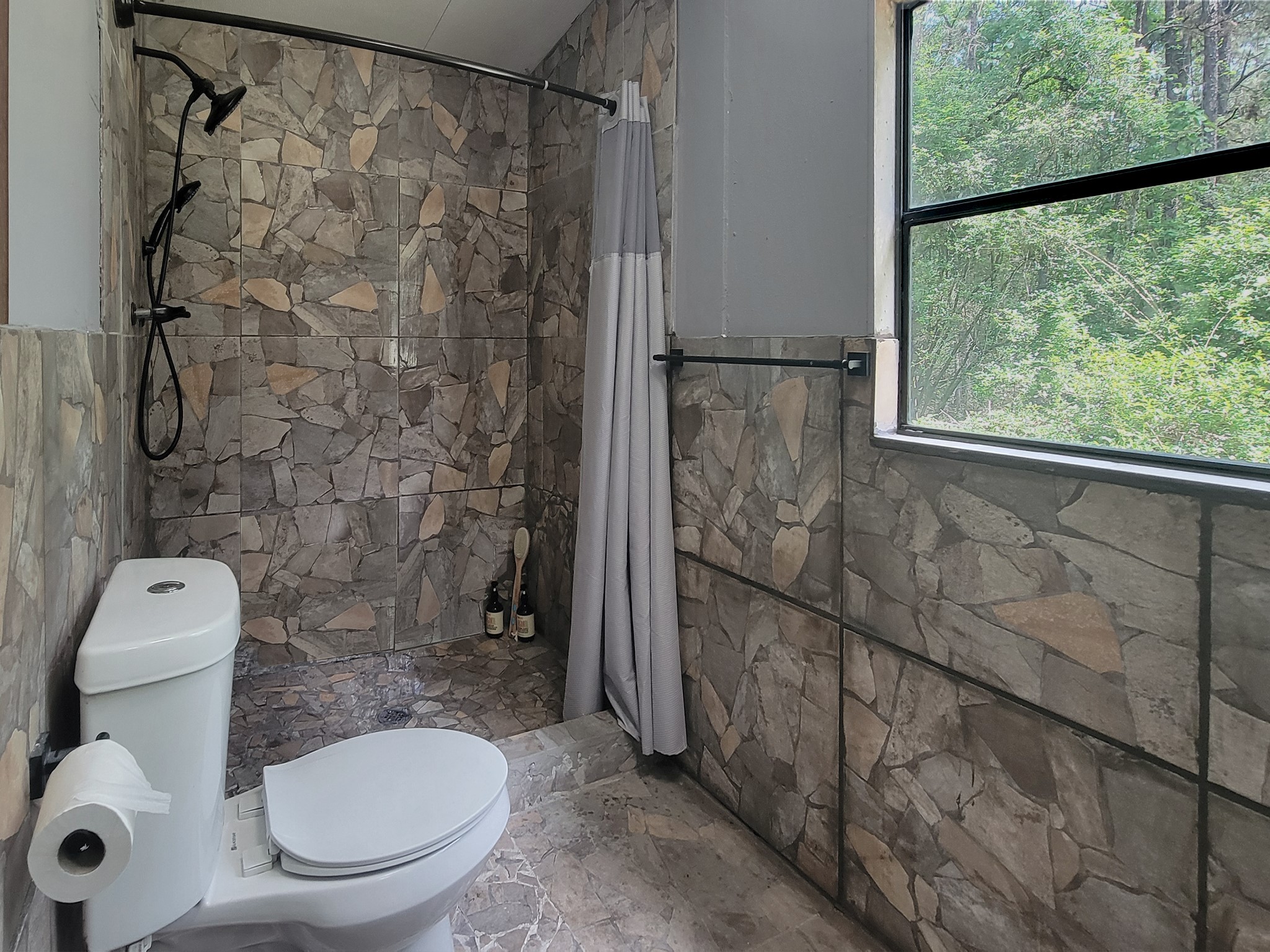 124 Mockingbird Lane Property Photo 13