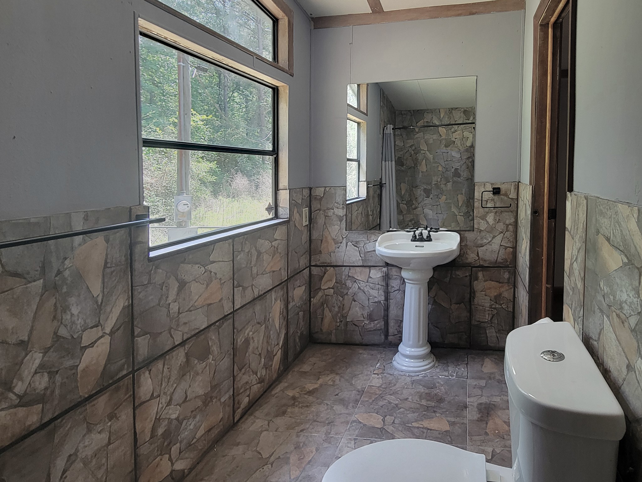 124 Mockingbird Lane Property Photo 14