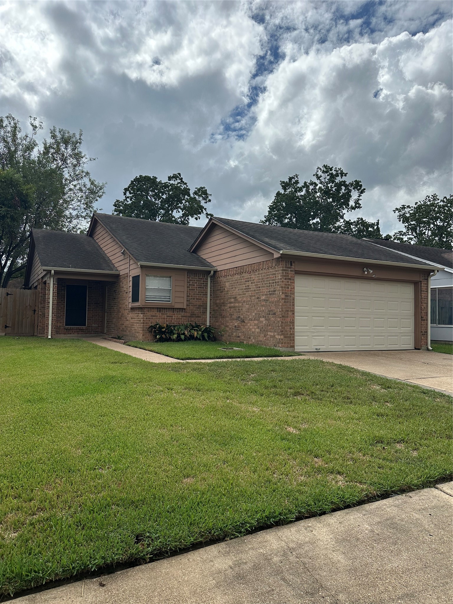13171 Pebblewalk Ci Property Photo 1