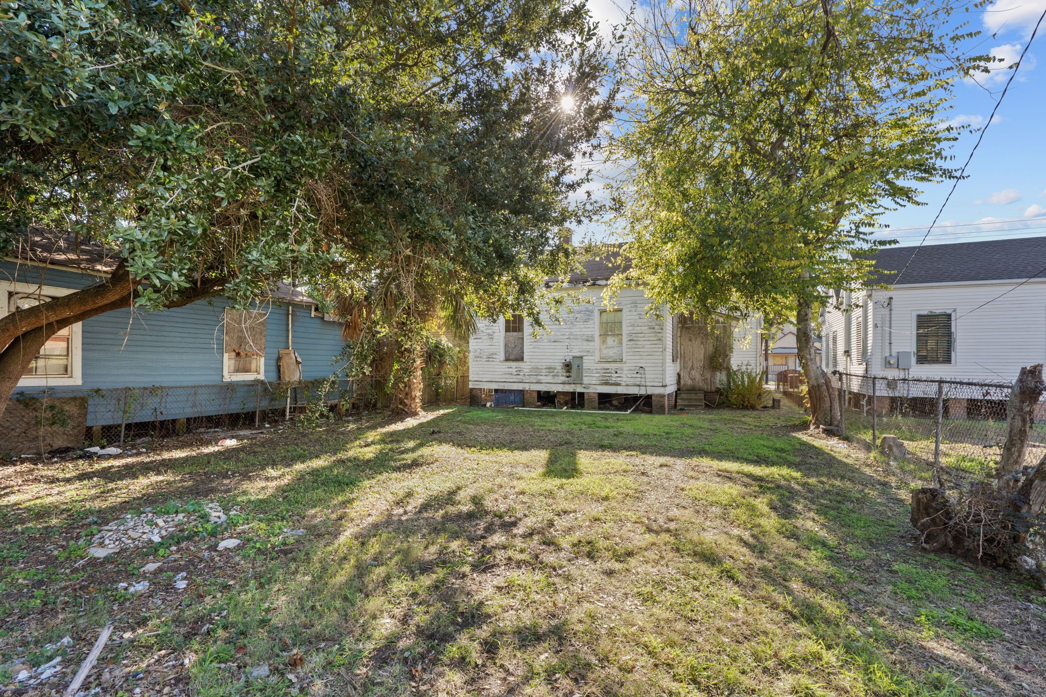 2814 Avenue L Property Photo 3