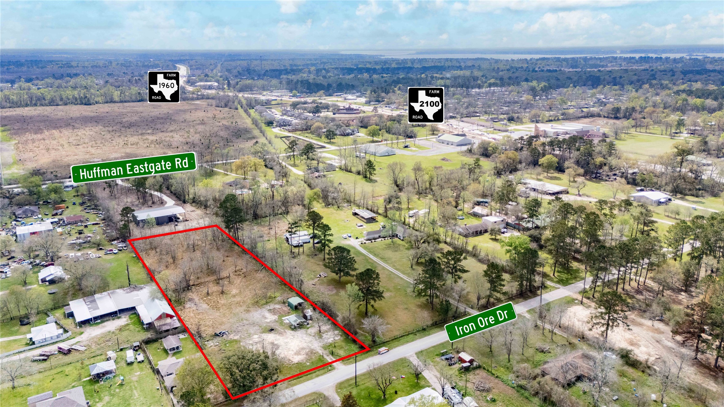 1916 Iron Ore Drive Property Photo 5