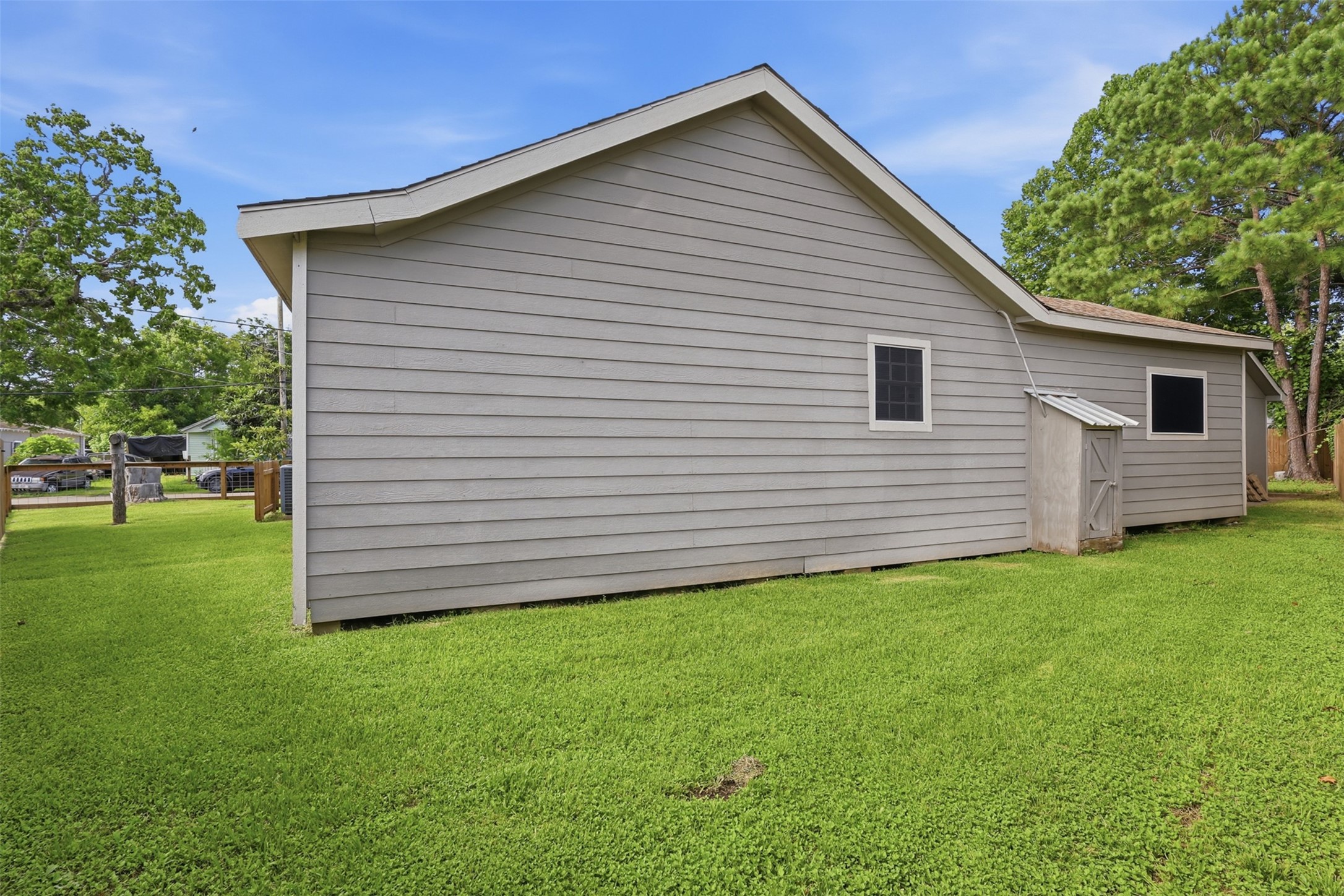 515 Riggs Street Property Photo 7