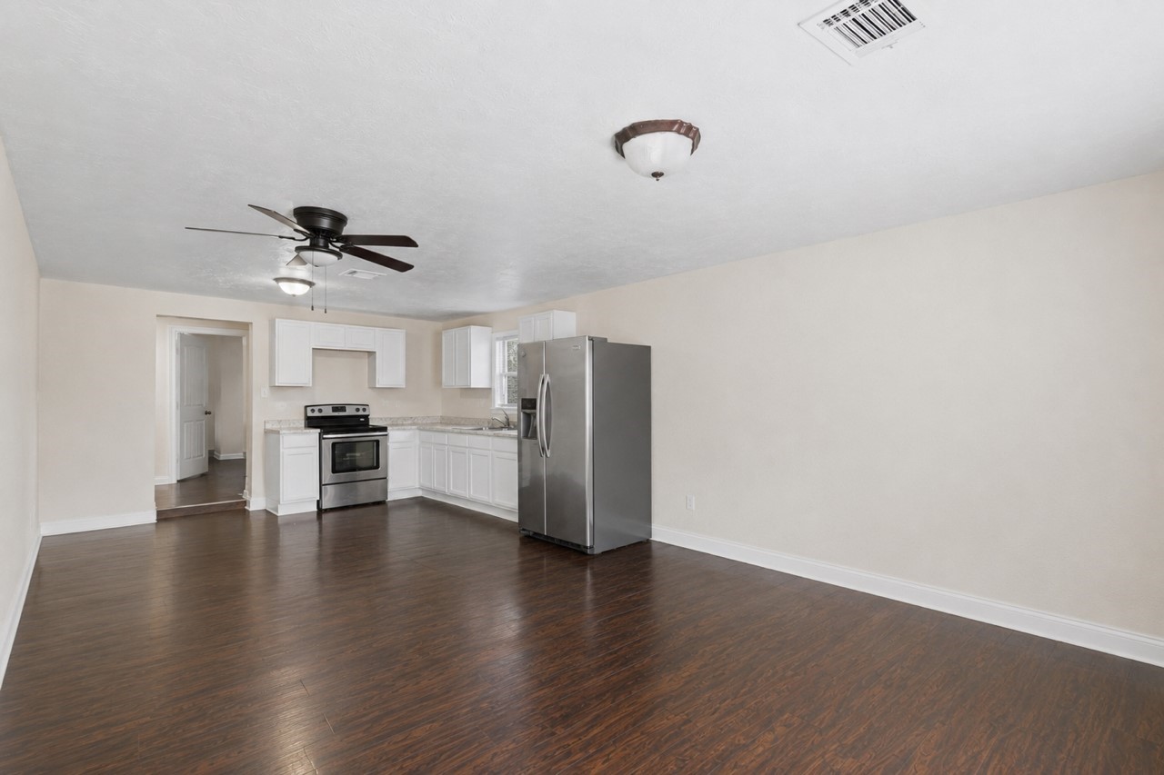 515 Riggs Street Property Photo 13