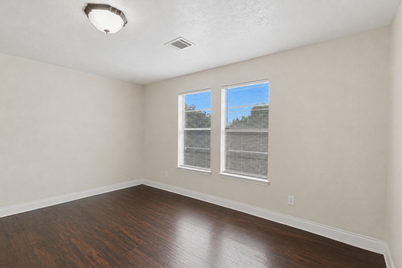 515 Riggs Street Property Photo 15