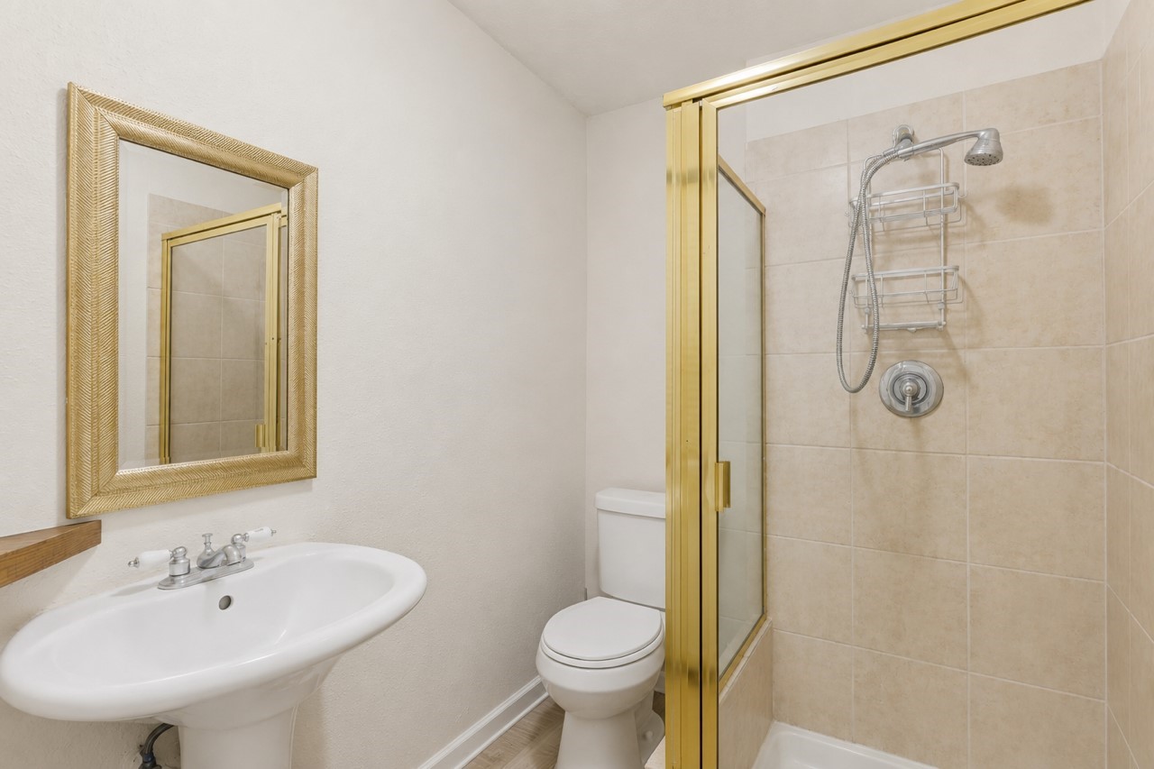 515 Riggs Street Property Photo 18