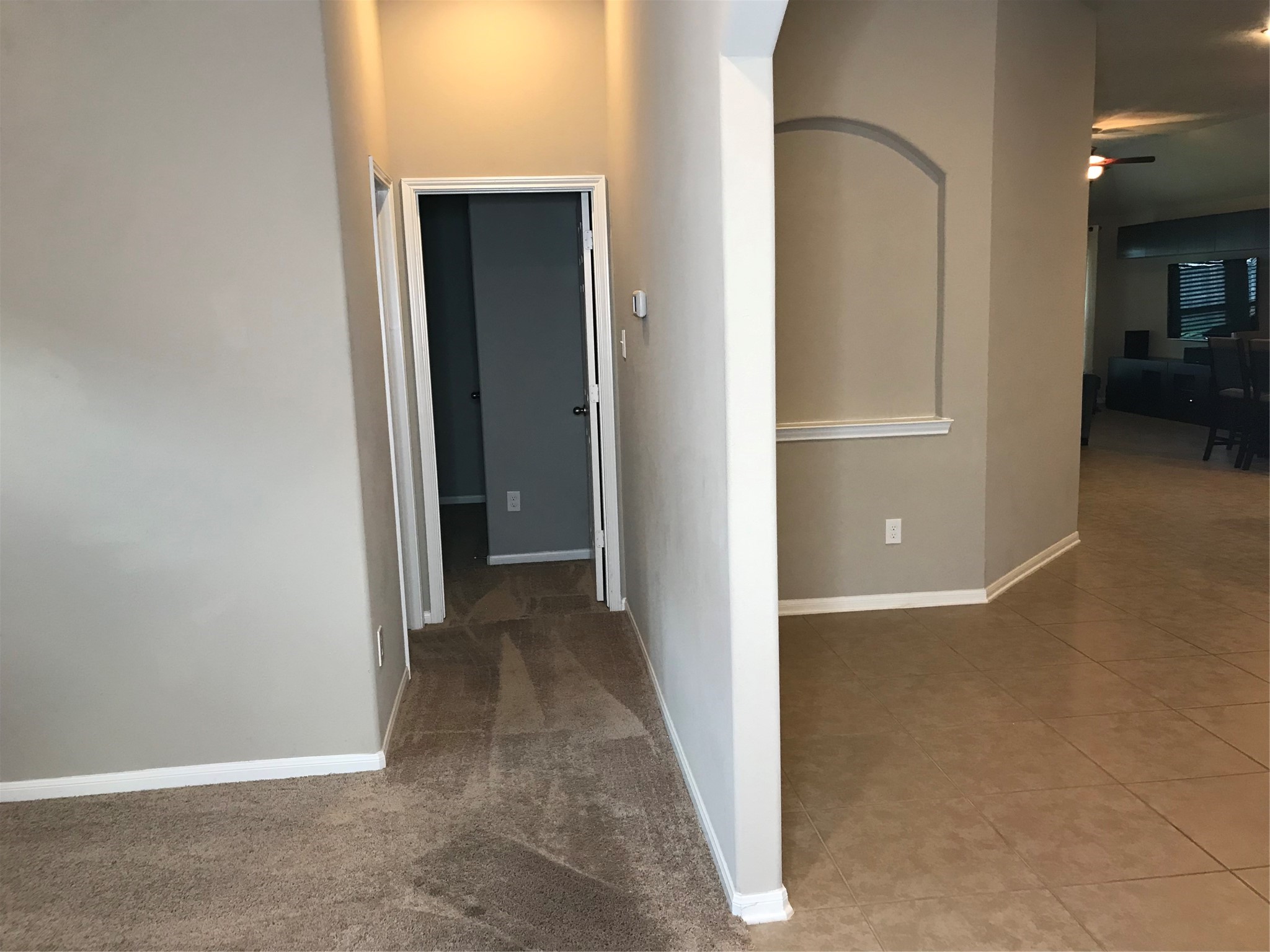21734 Cascade Hollow Lane Property Photo 3