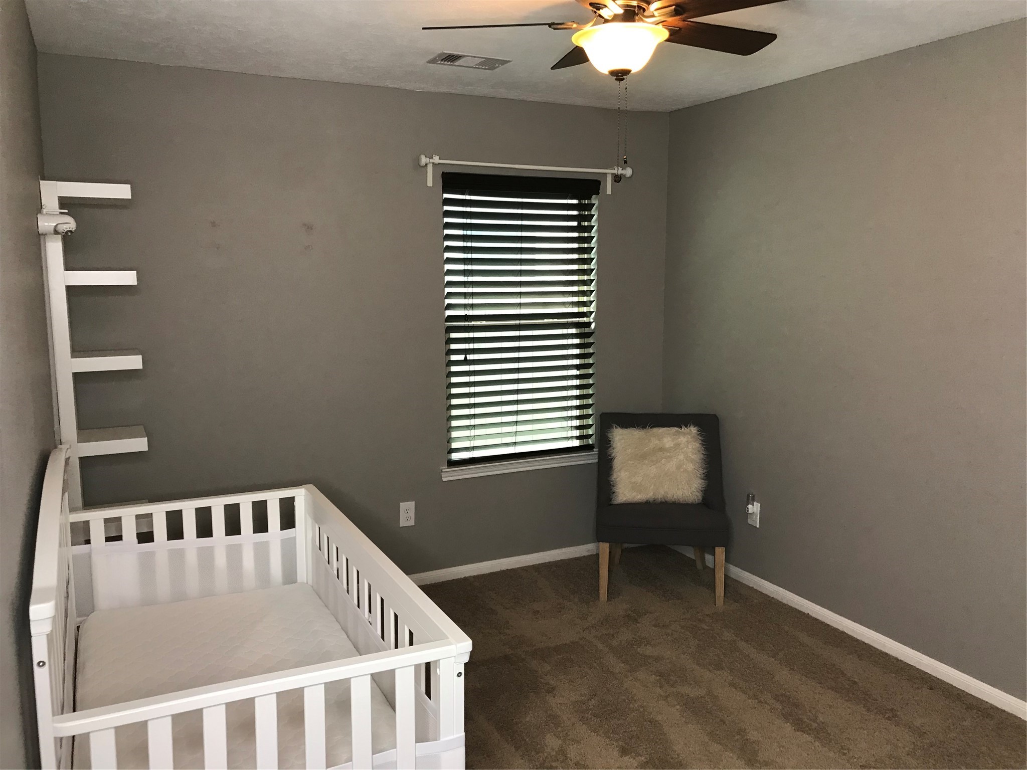 21734 Cascade Hollow Lane Property Photo 6