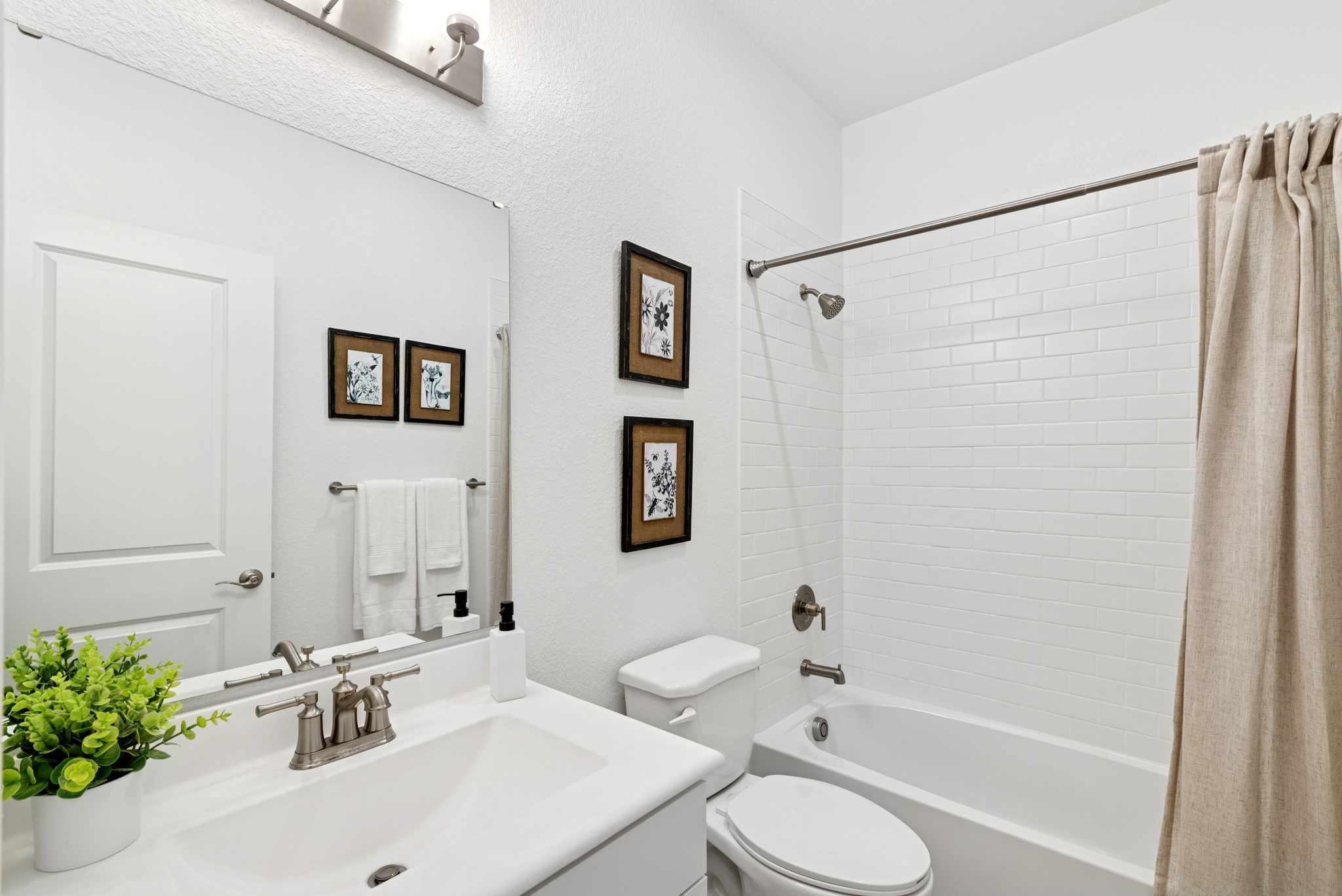 220 Dunovant Drive Property Photo 36