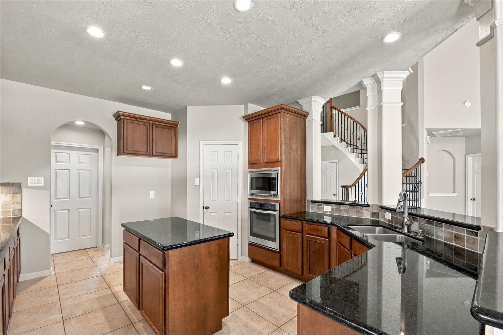 8403 Glenn Elm Drive Property Photo 15