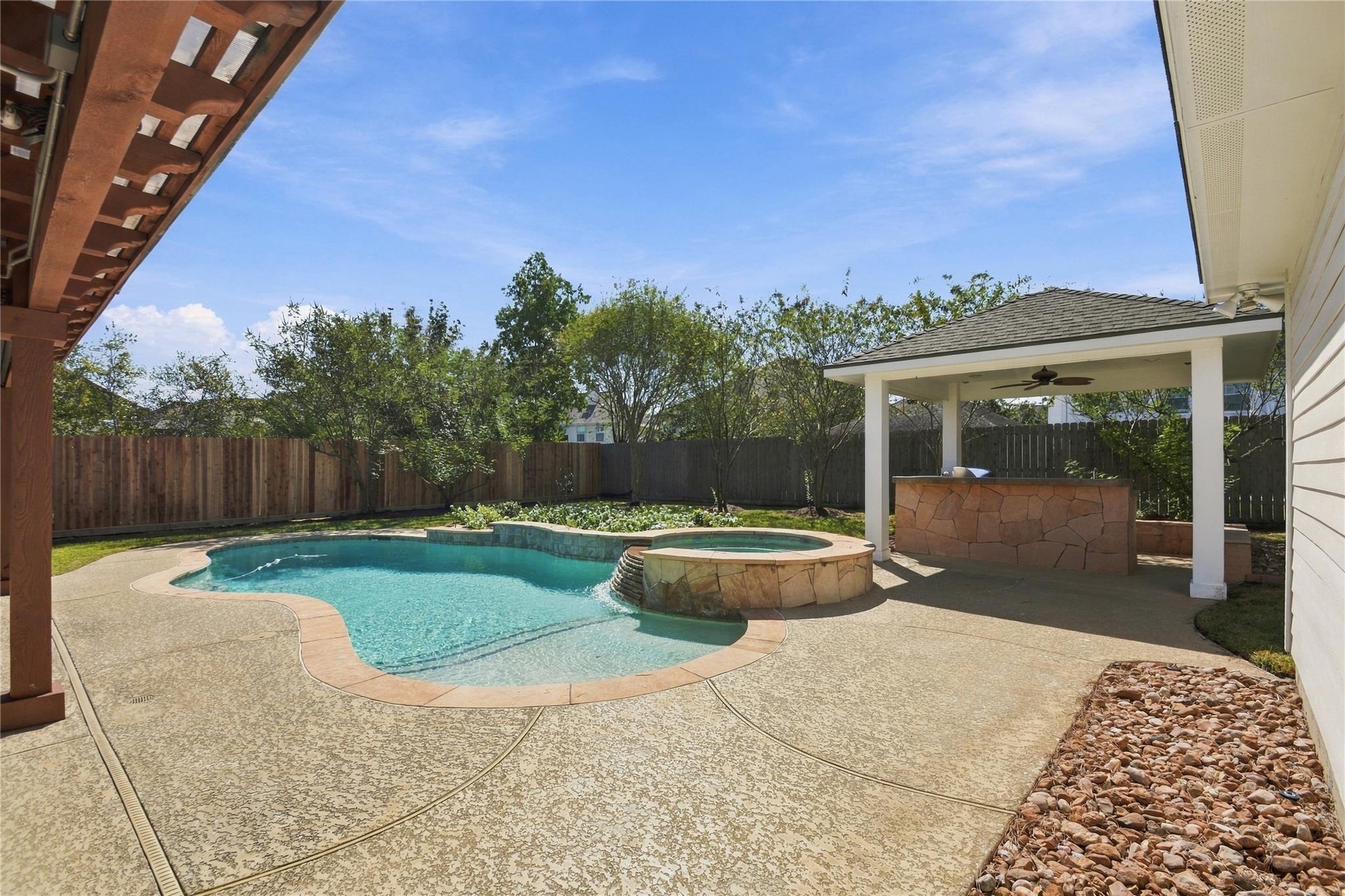 8403 Glenn Elm Drive Property Photo 34