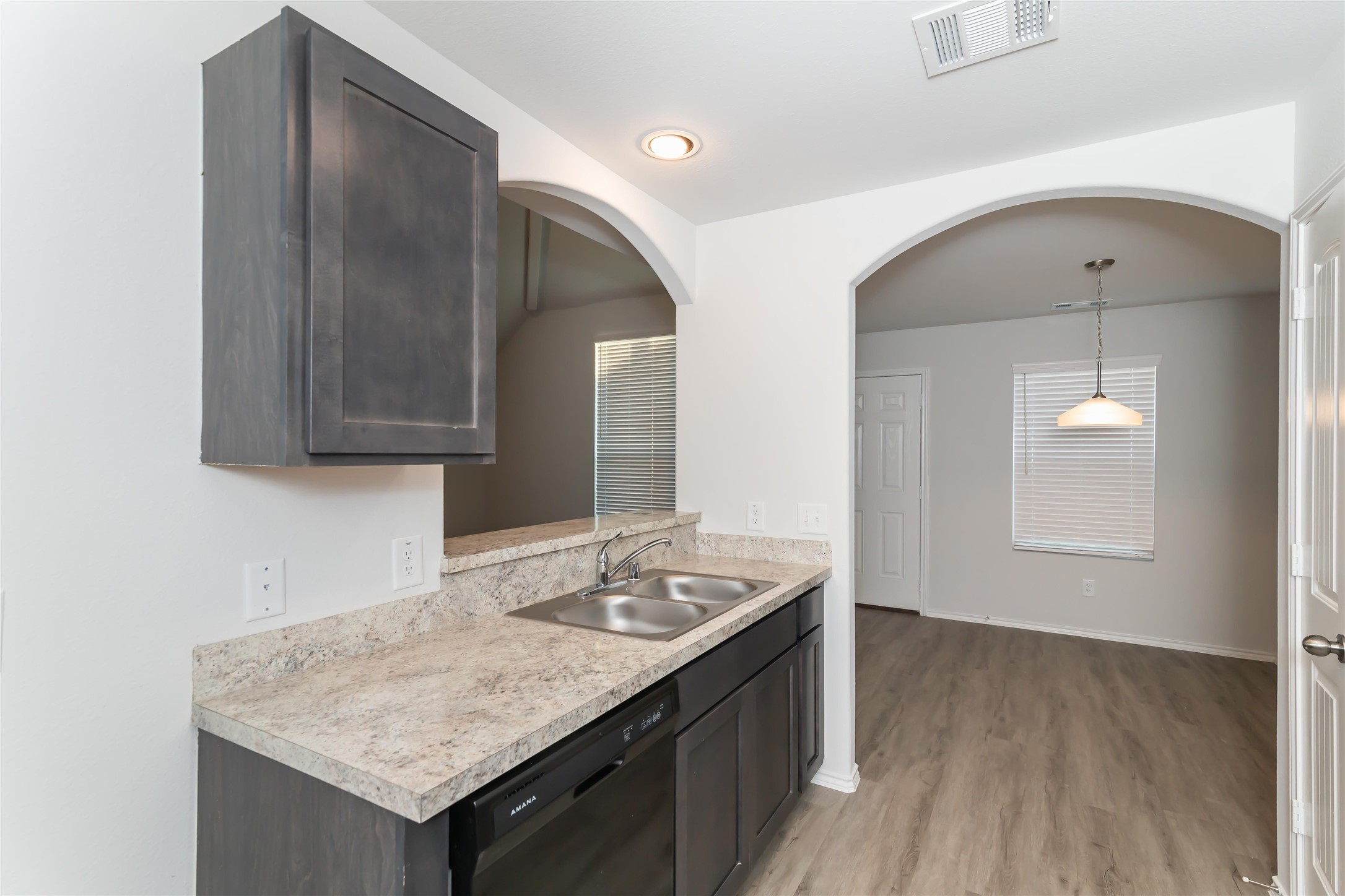 22326 Porter Mountain Drive Property Photo 6
