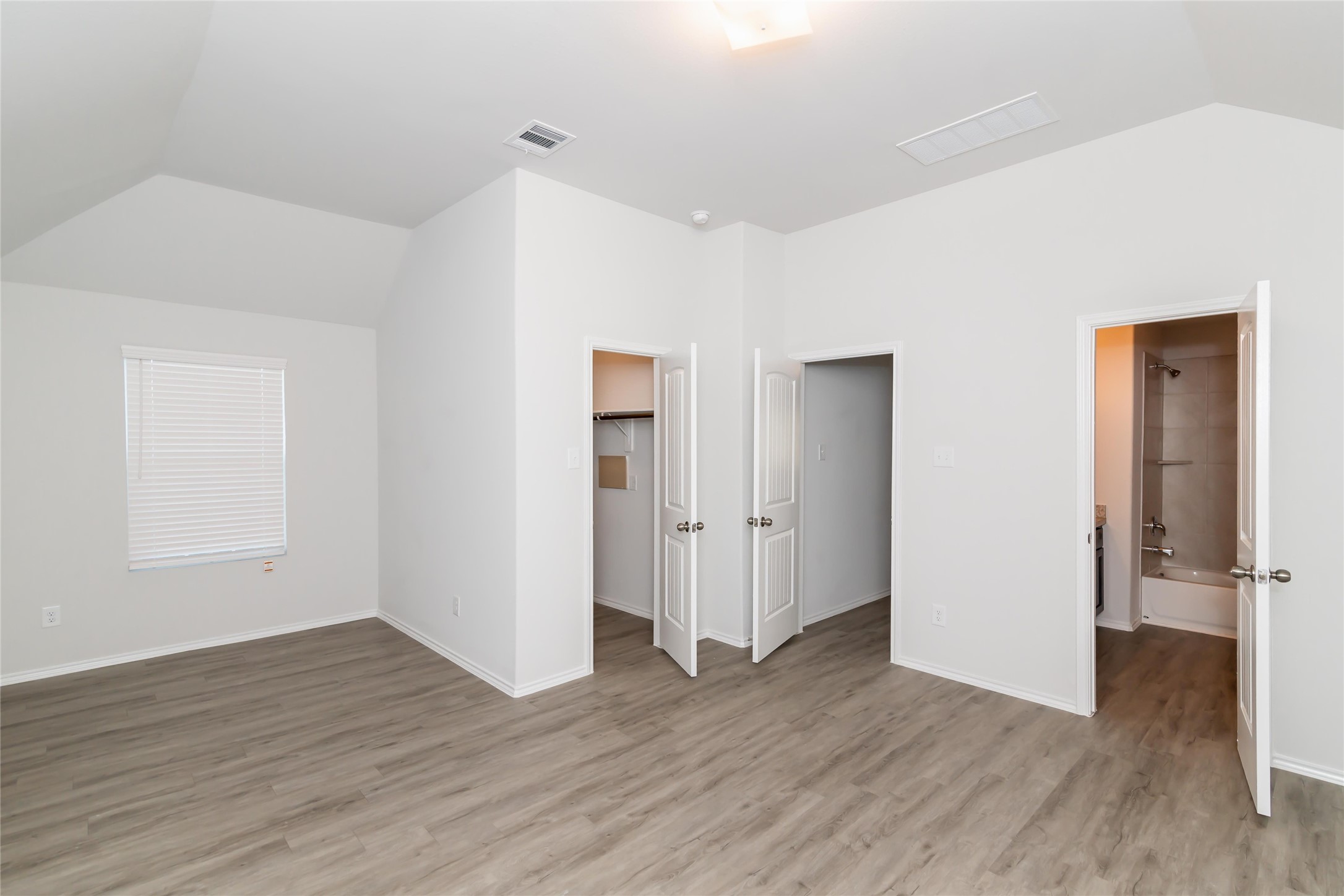 22326 Porter Mountain Drive Property Photo 8
