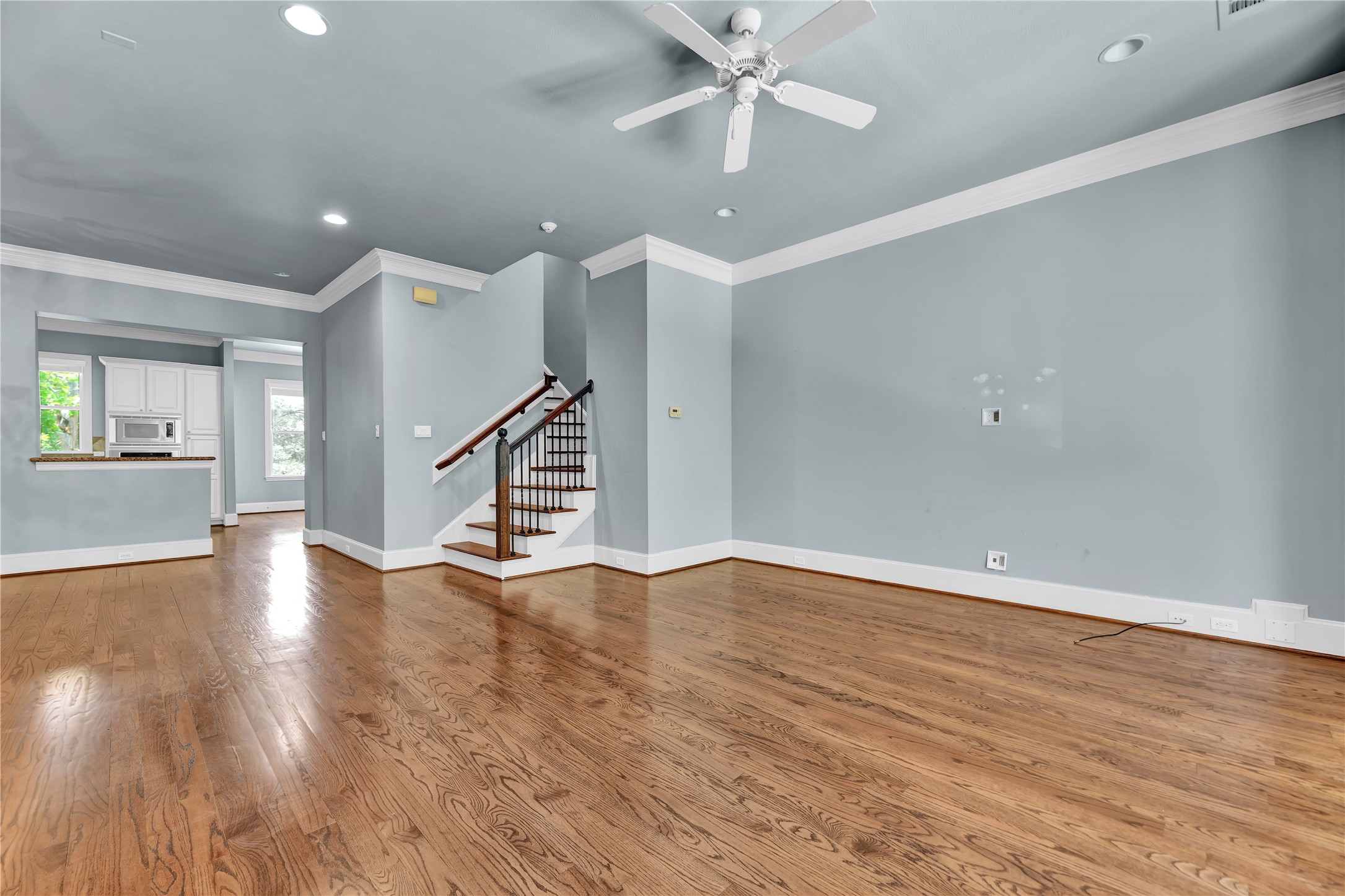 4631 Regent Manor Drive Property Photo 7