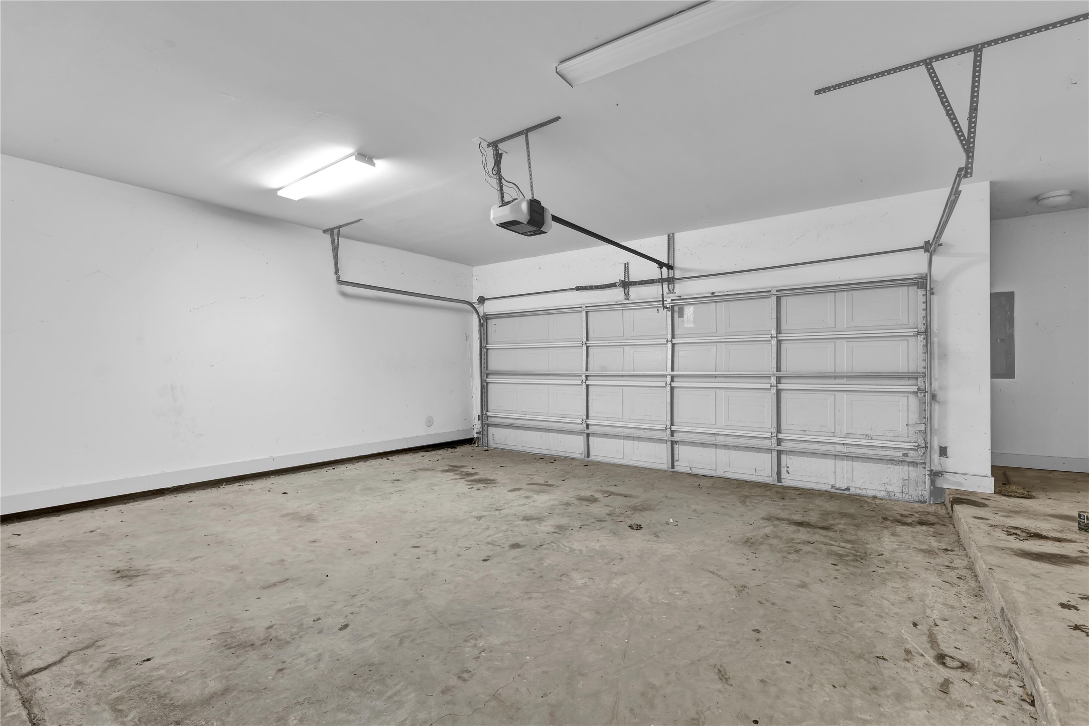 4631 Regent Manor Drive Property Photo 26