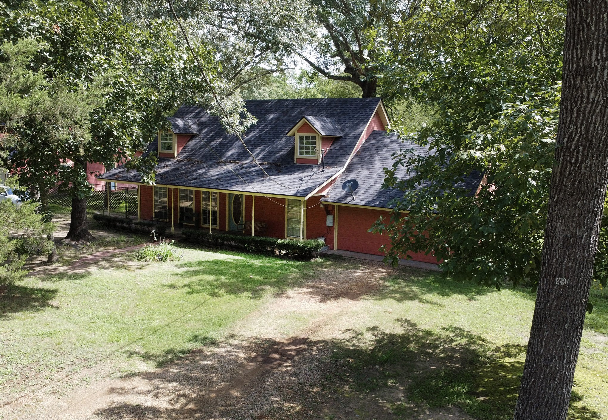 811 Janis Drive Property Photo 1