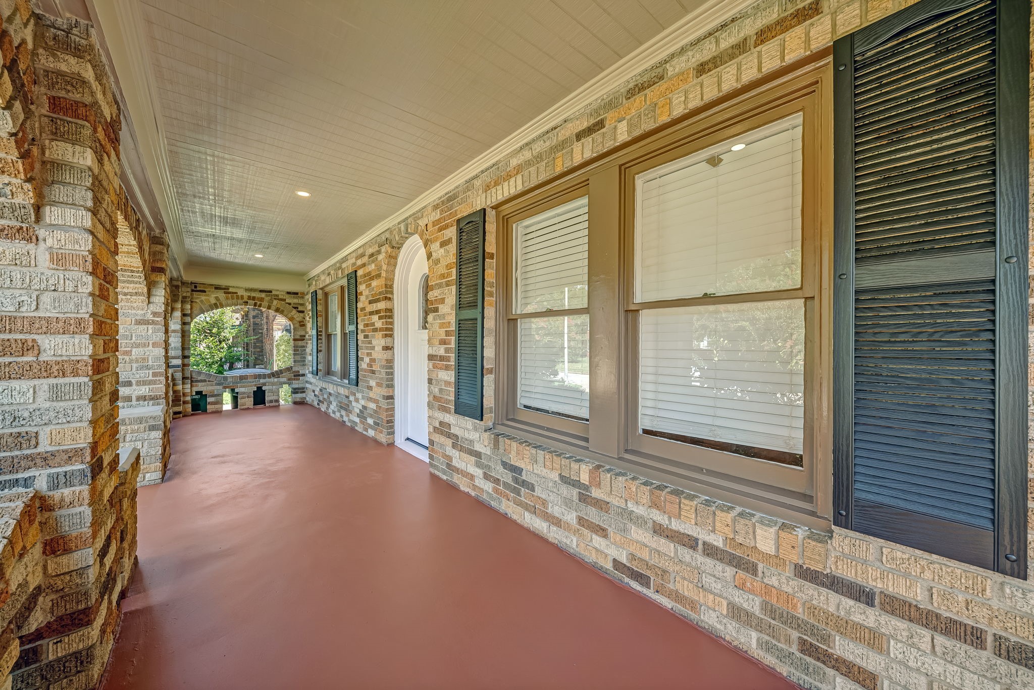 1918 Wentworth Street Property Photo 3