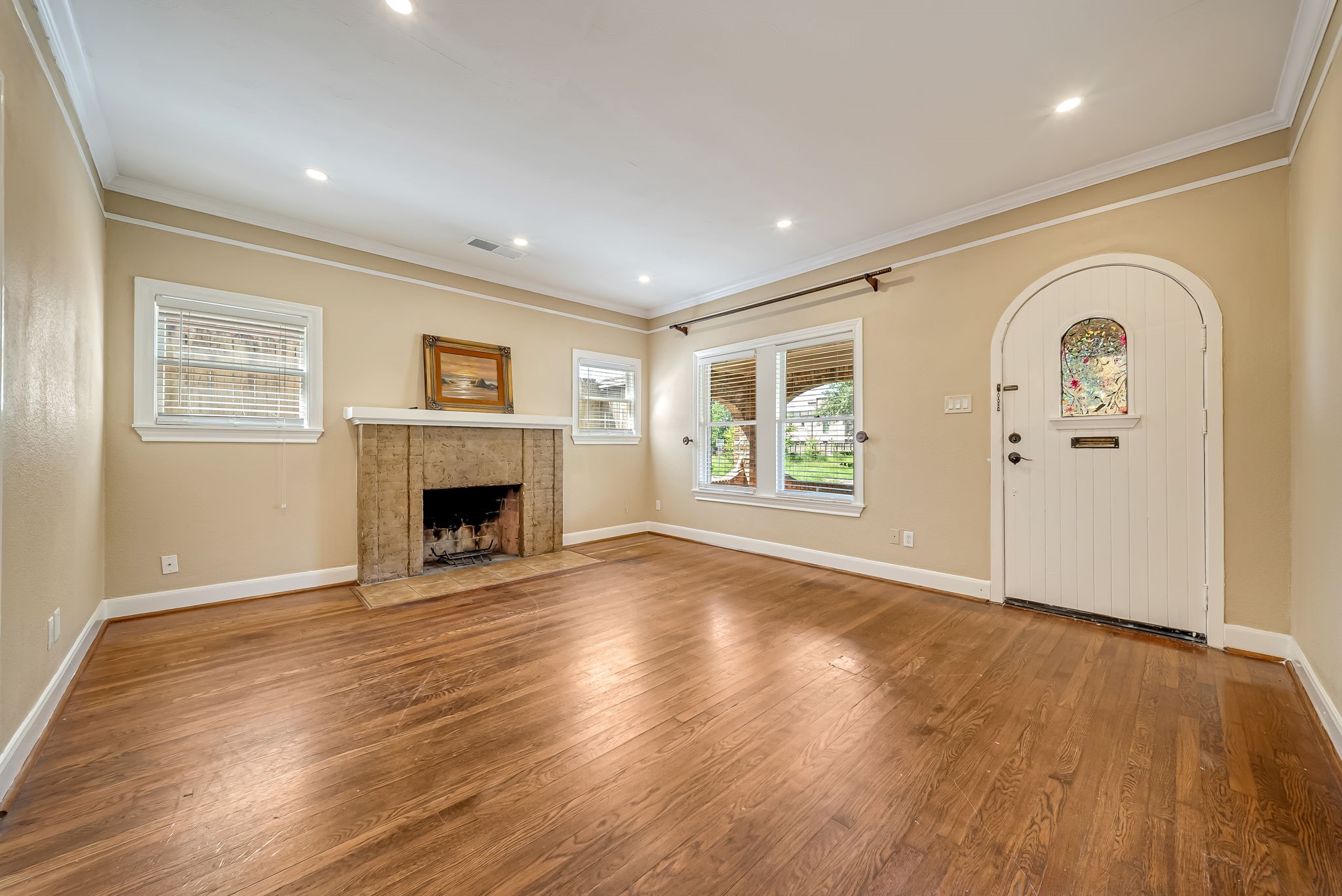 1918 Wentworth Street Property Photo 15