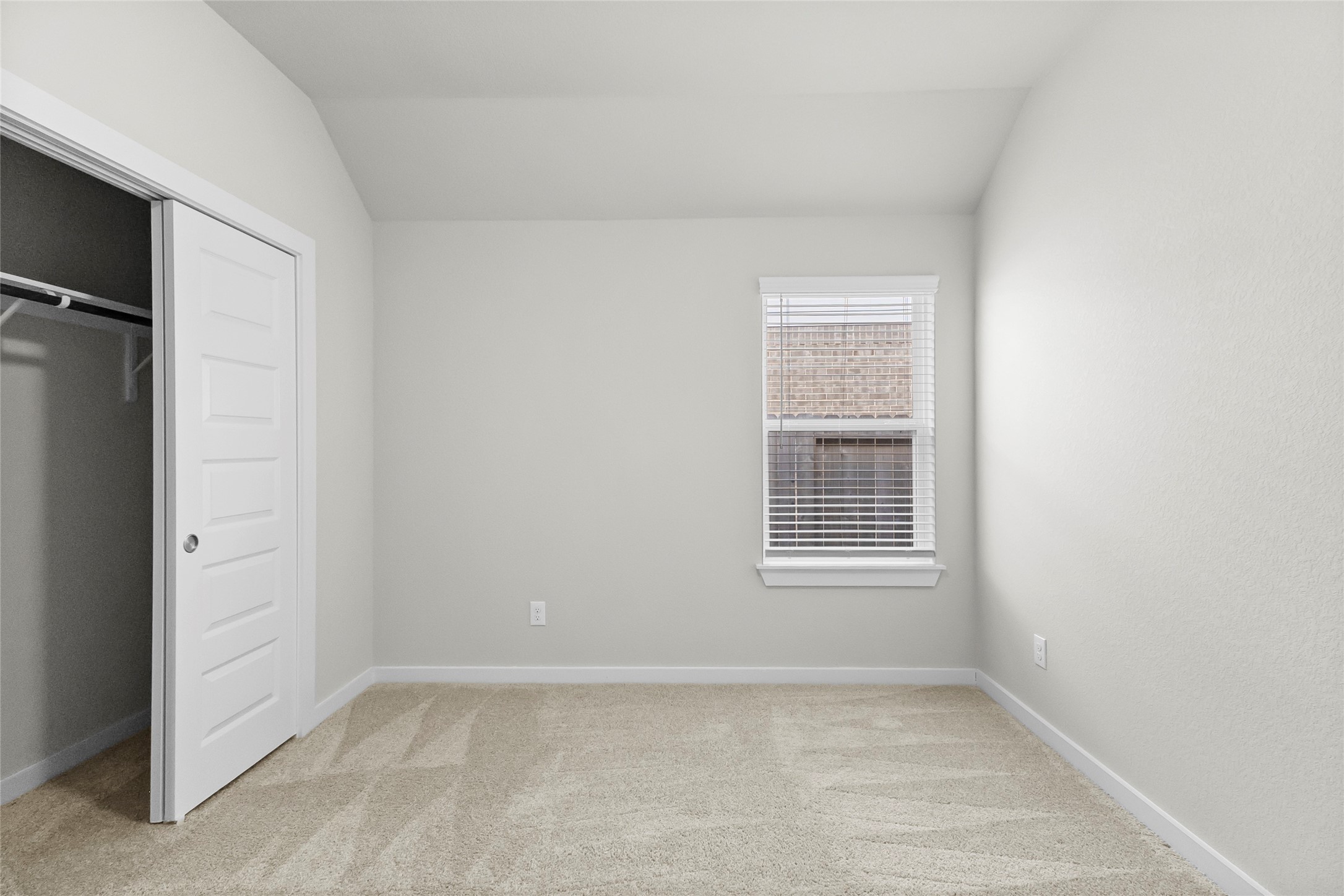 5643 Silverleaf Oak Lane Property Photo 17