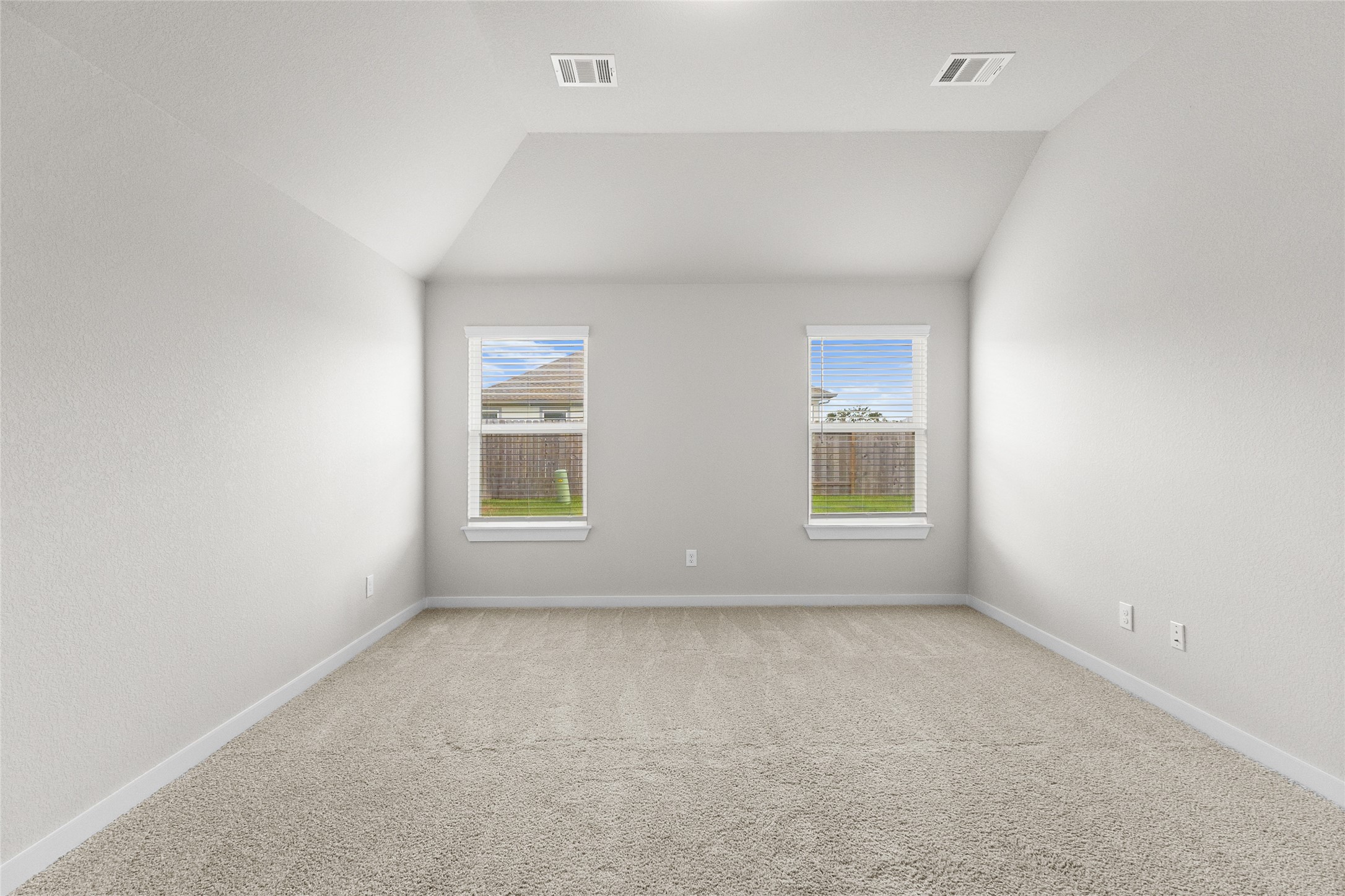 5643 Silverleaf Oak Lane Property Photo 25