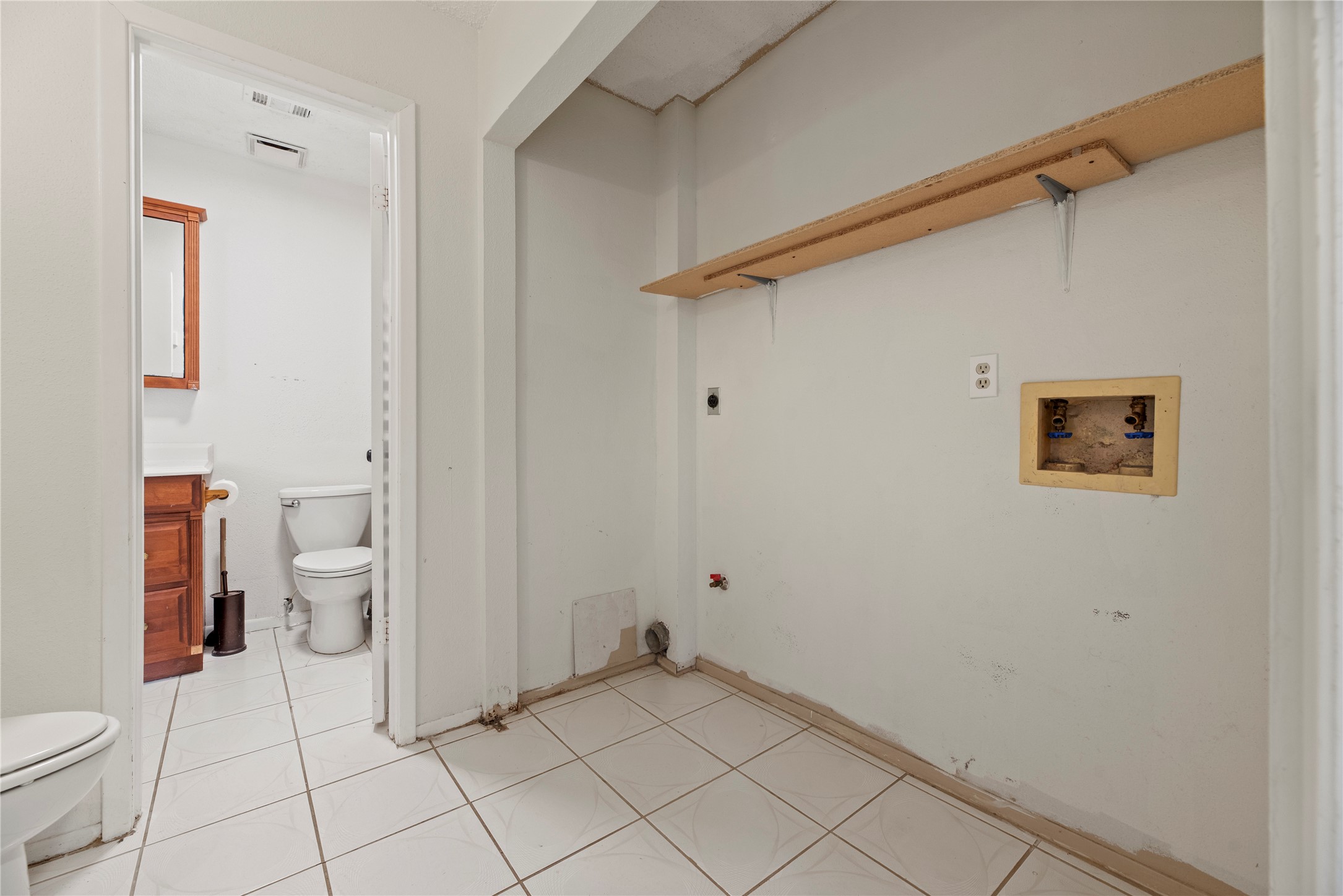 8622 Ashlawn Drive Property Photo 14