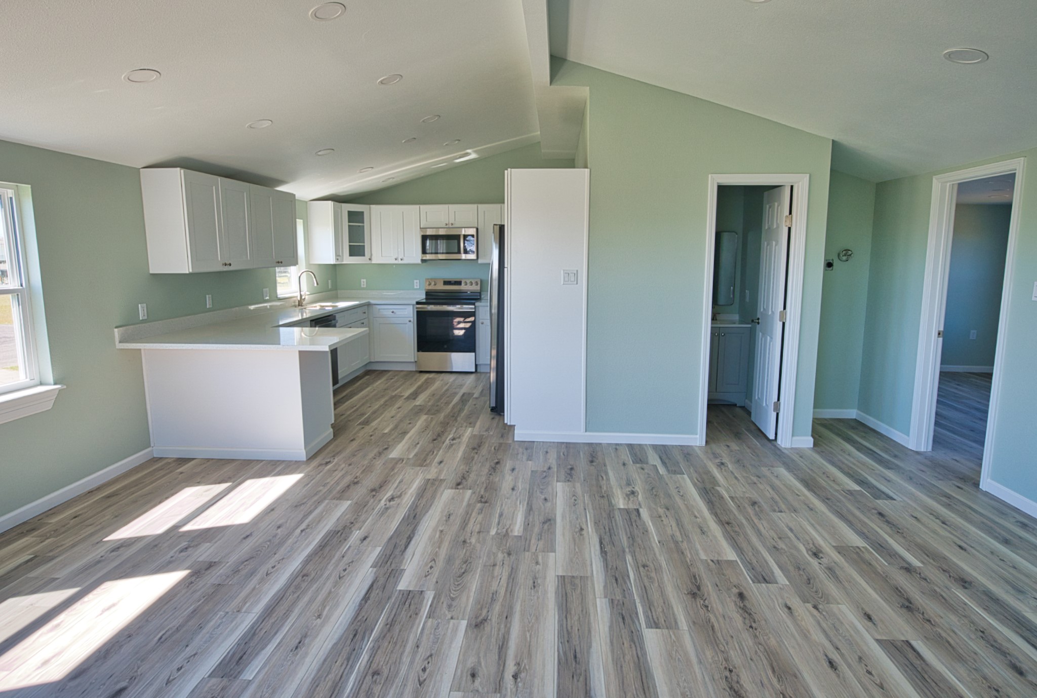 976 County Road 202 Property Photo 14