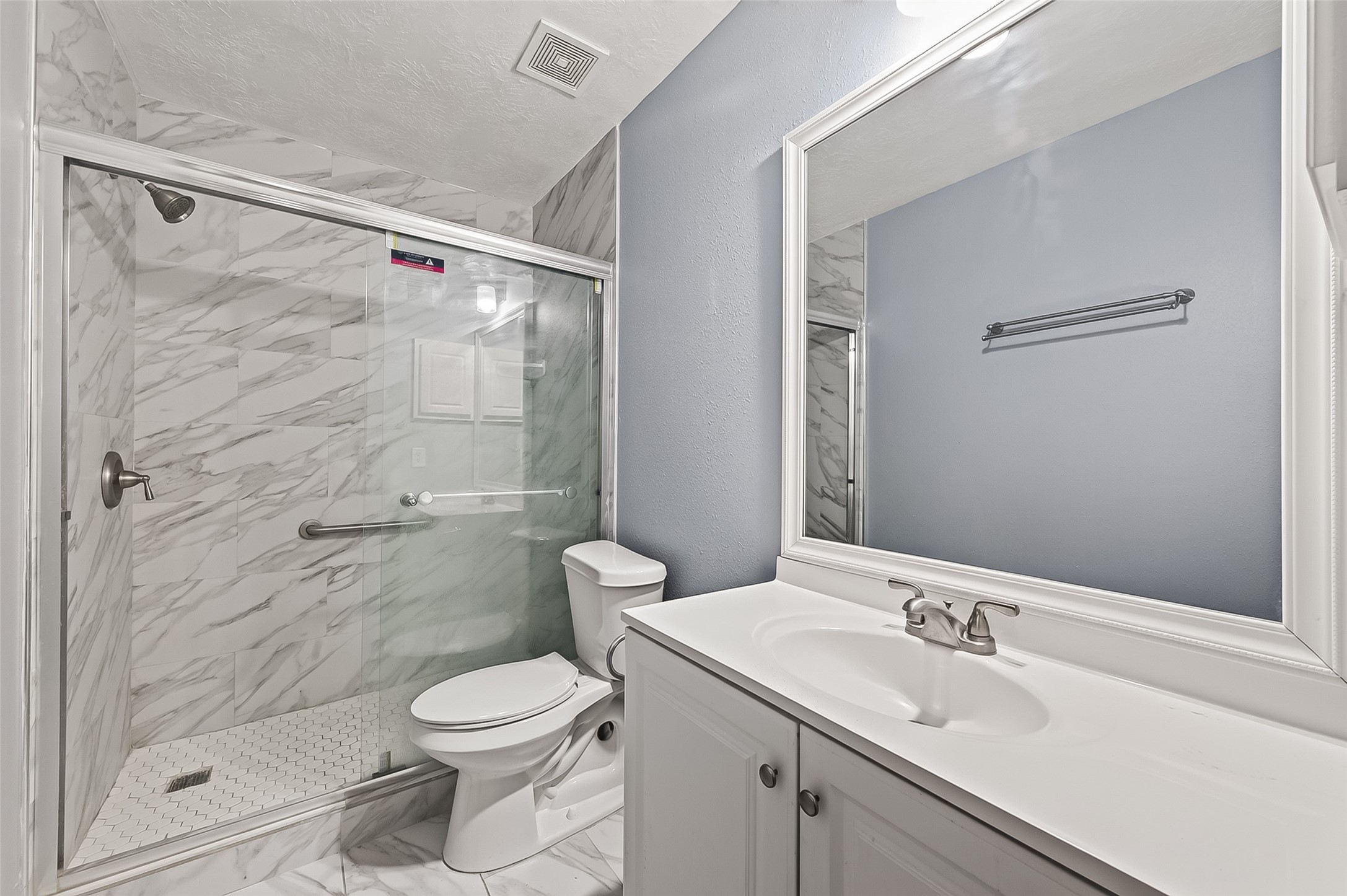 9323 Eaglewood Shadow Court Property Photo 12