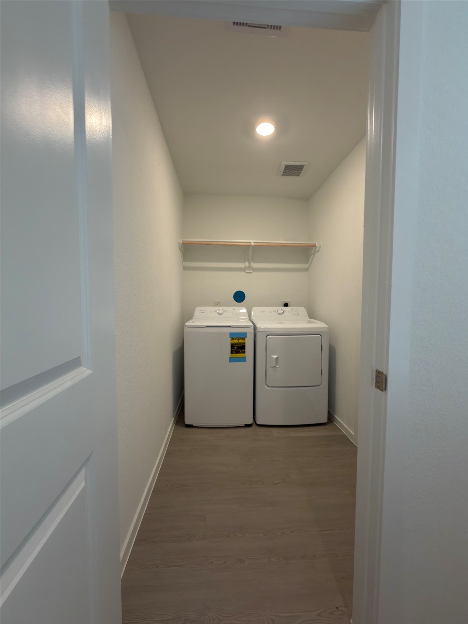 1515 Golden Iris Drive Property Photo 8