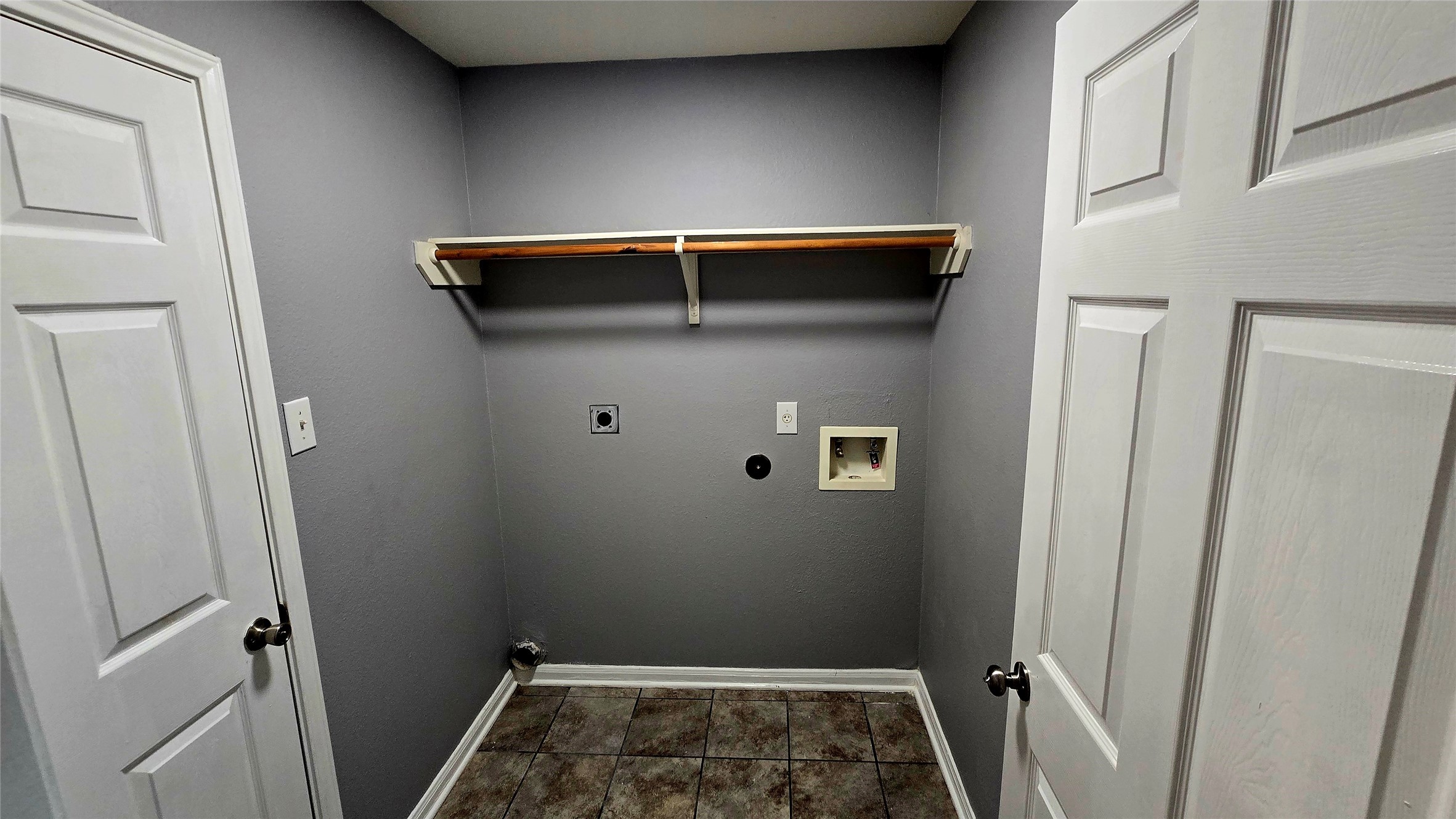 7122 Sunrise Hill Lane Property Photo 10