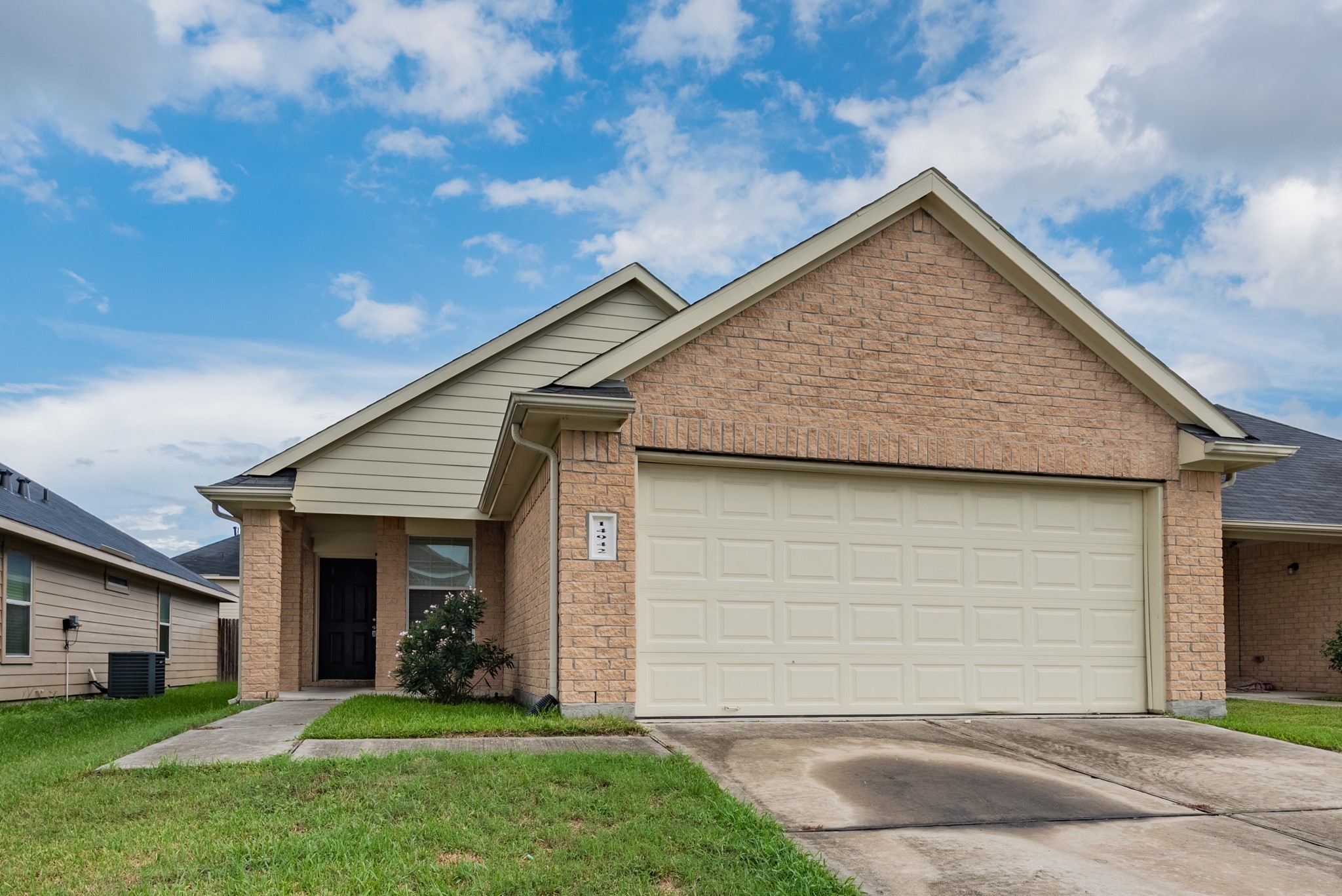 14942 Hidalgo Valley Lane Property Photo 1