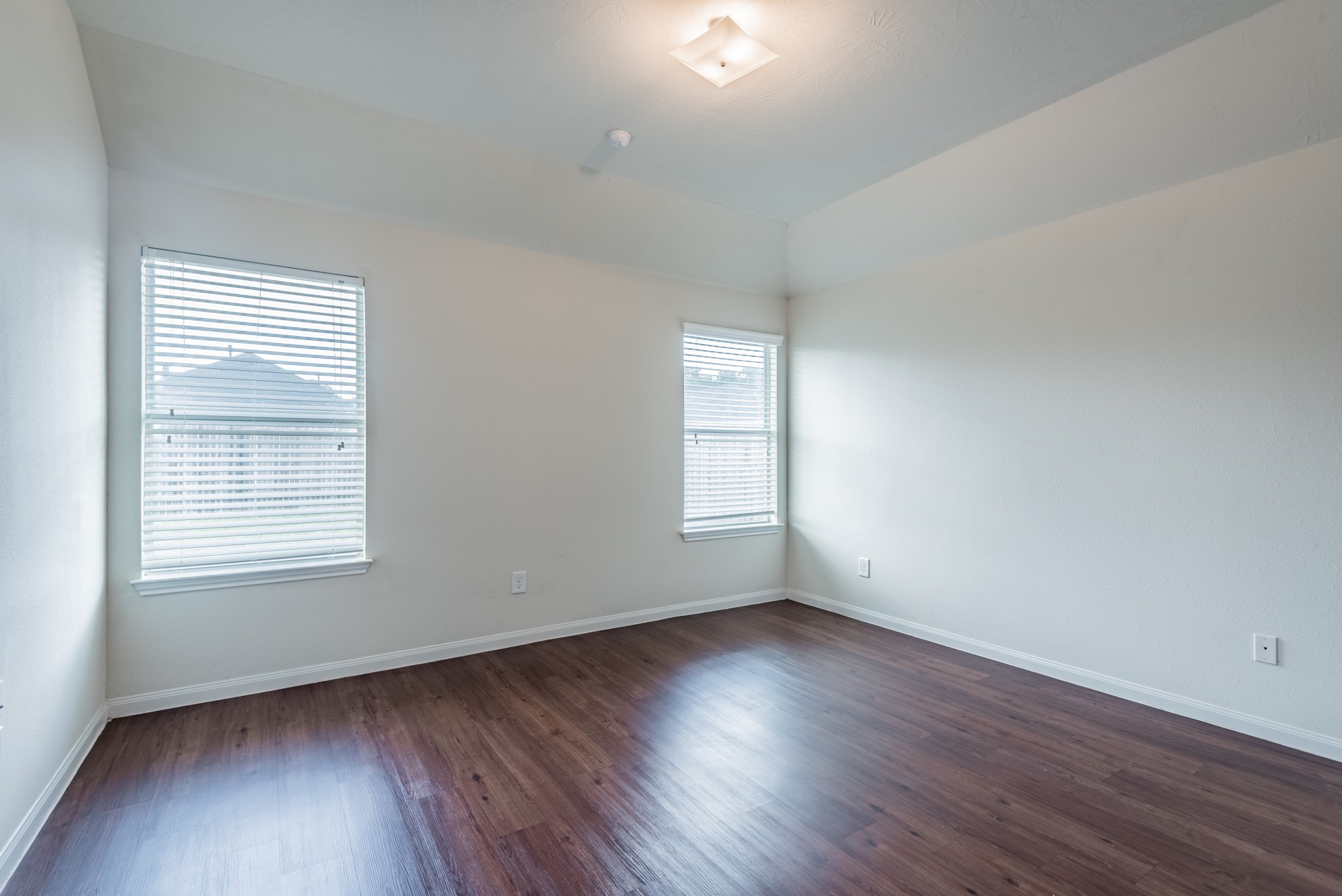 14942 Hidalgo Valley Lane Property Photo 11