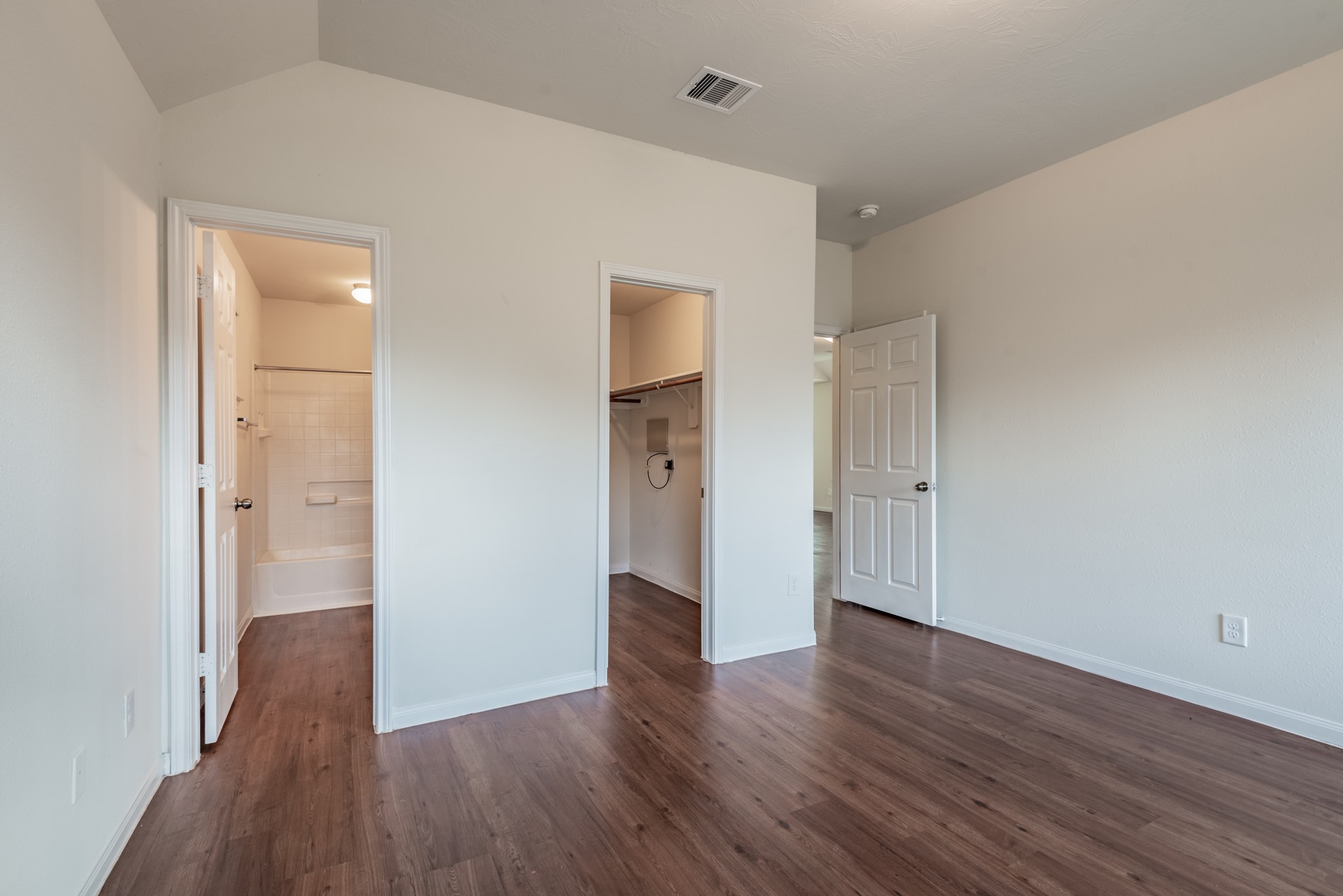 14942 Hidalgo Valley Lane Property Photo 12