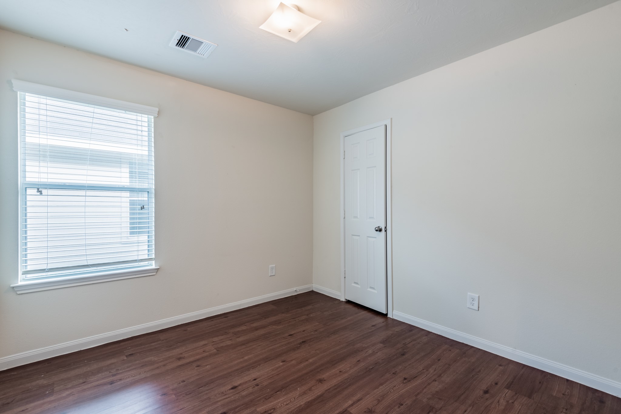 14942 Hidalgo Valley Lane Property Photo 14