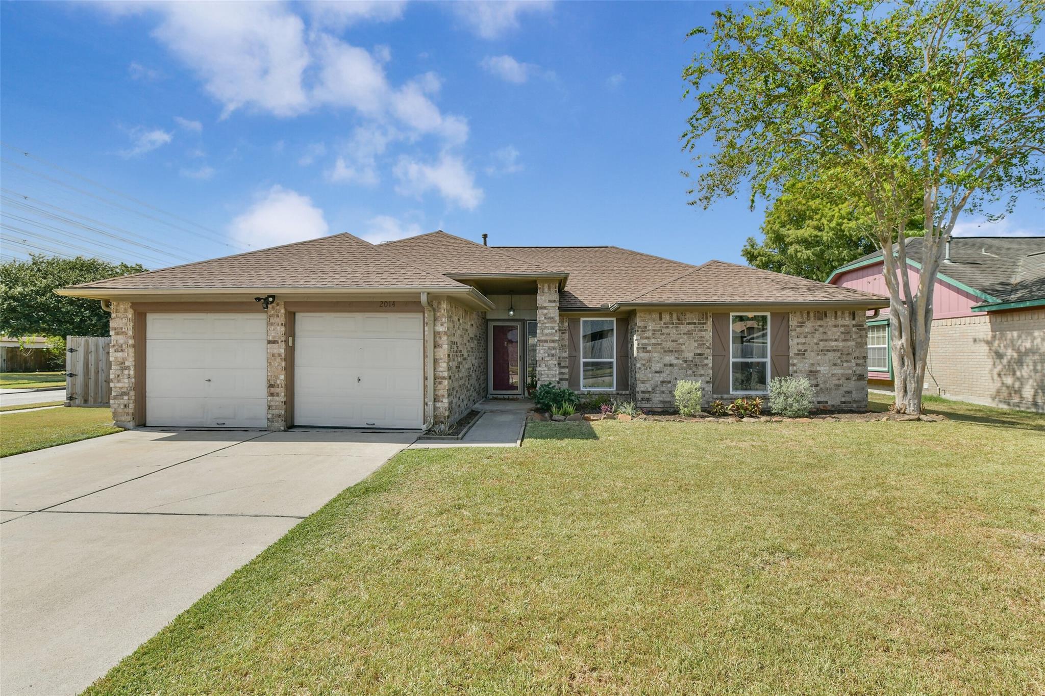 2014 Westwind Drive, Deer Park Tx 77536 Property Photo 1