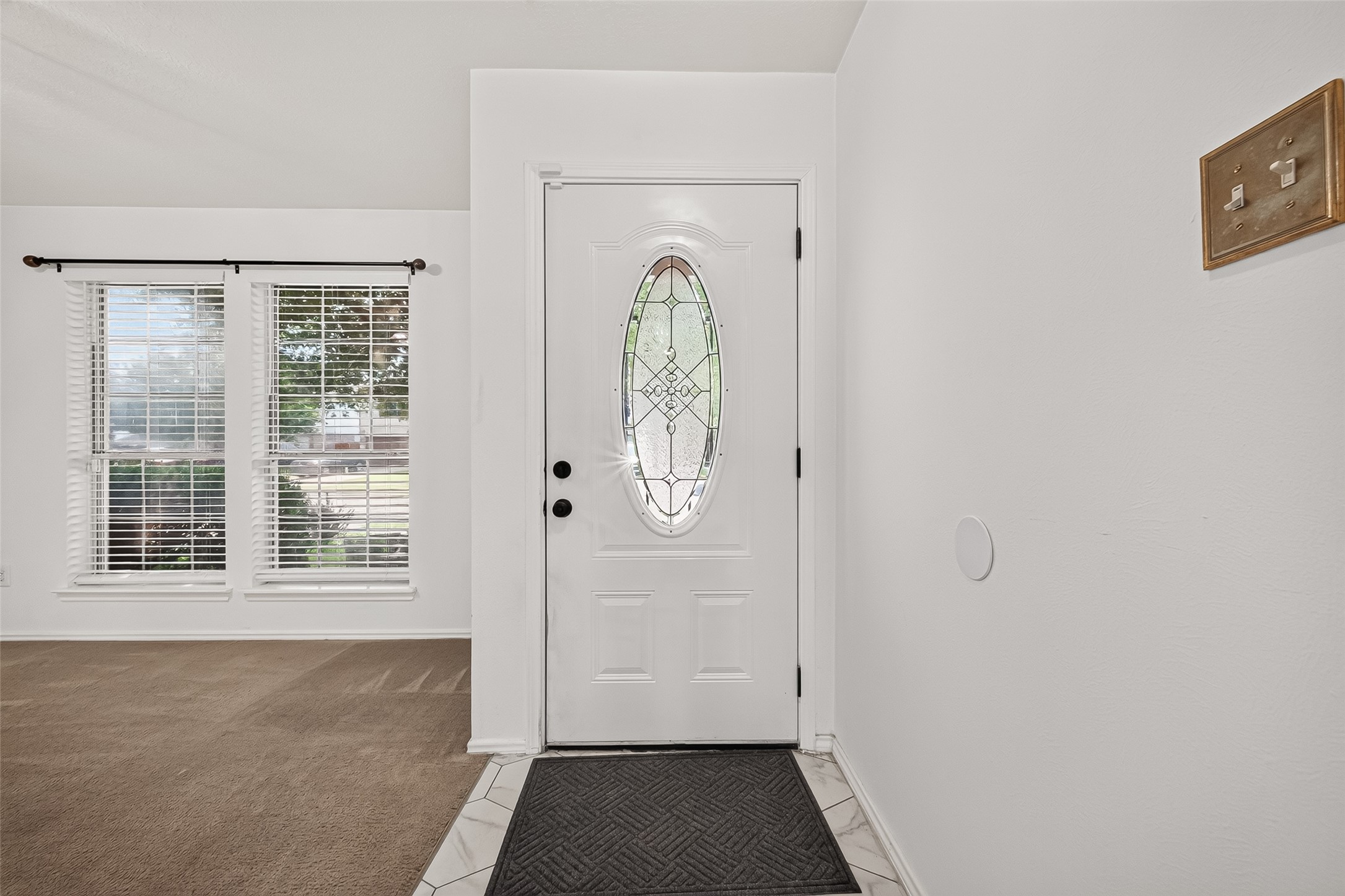 10902 Primrose Acres Lane Property Photo 4